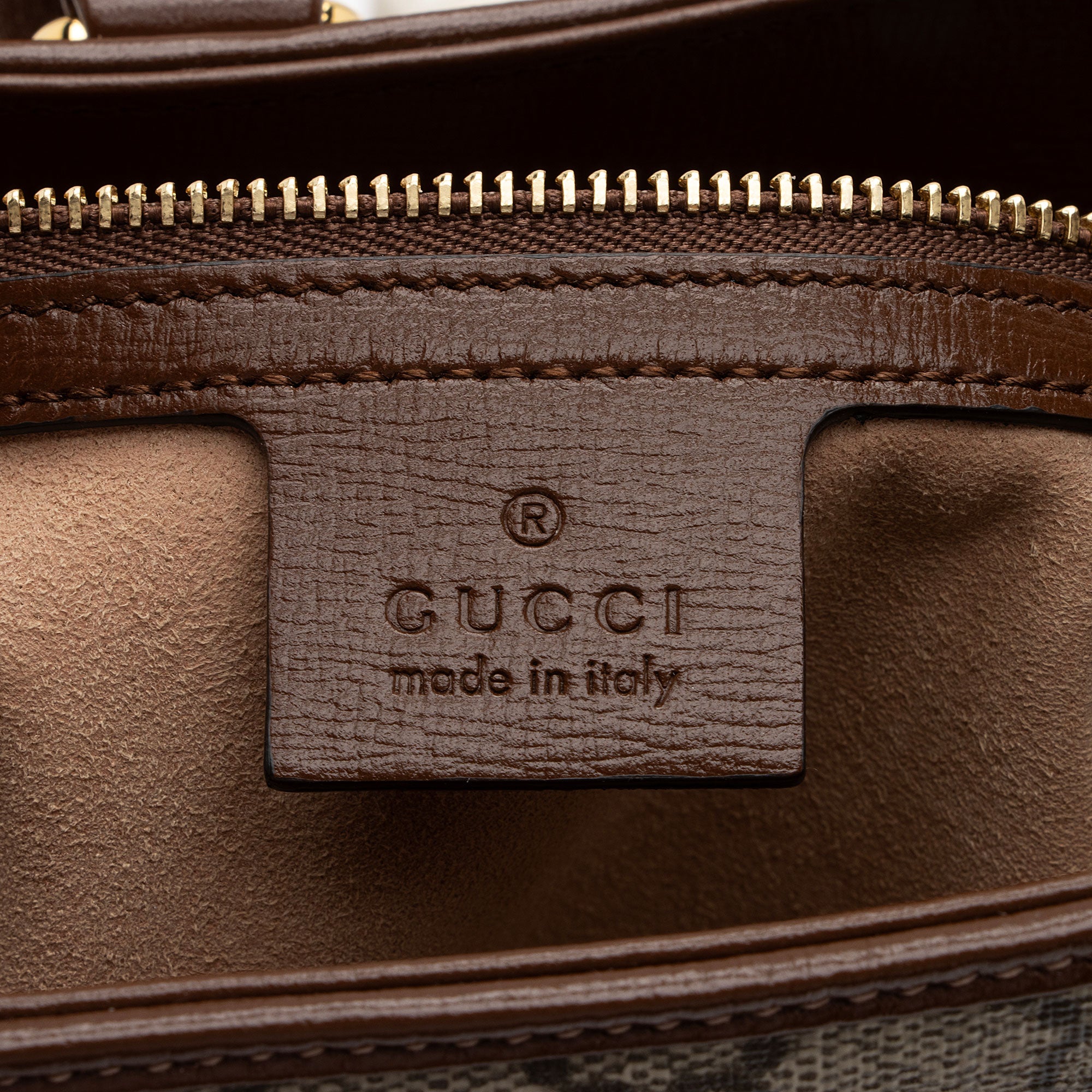 Gucci GG Supreme Jackie 1961 Medium Shoulder Bag (SHF-TnWsAF)