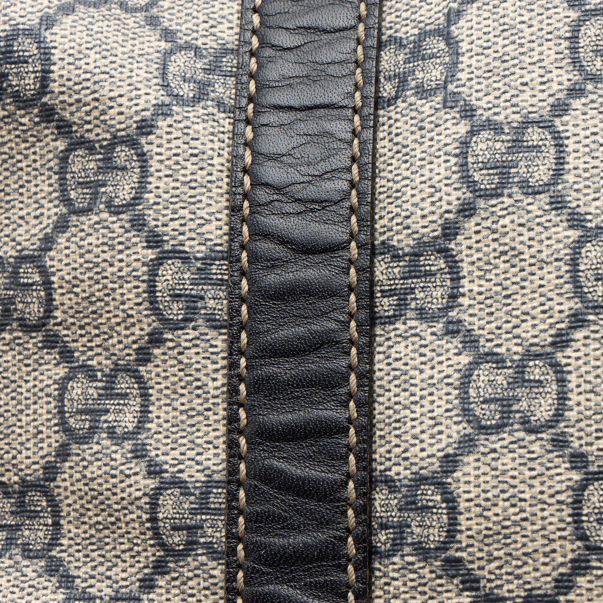 Gucci GG Supreme Joy Large Zip Tote