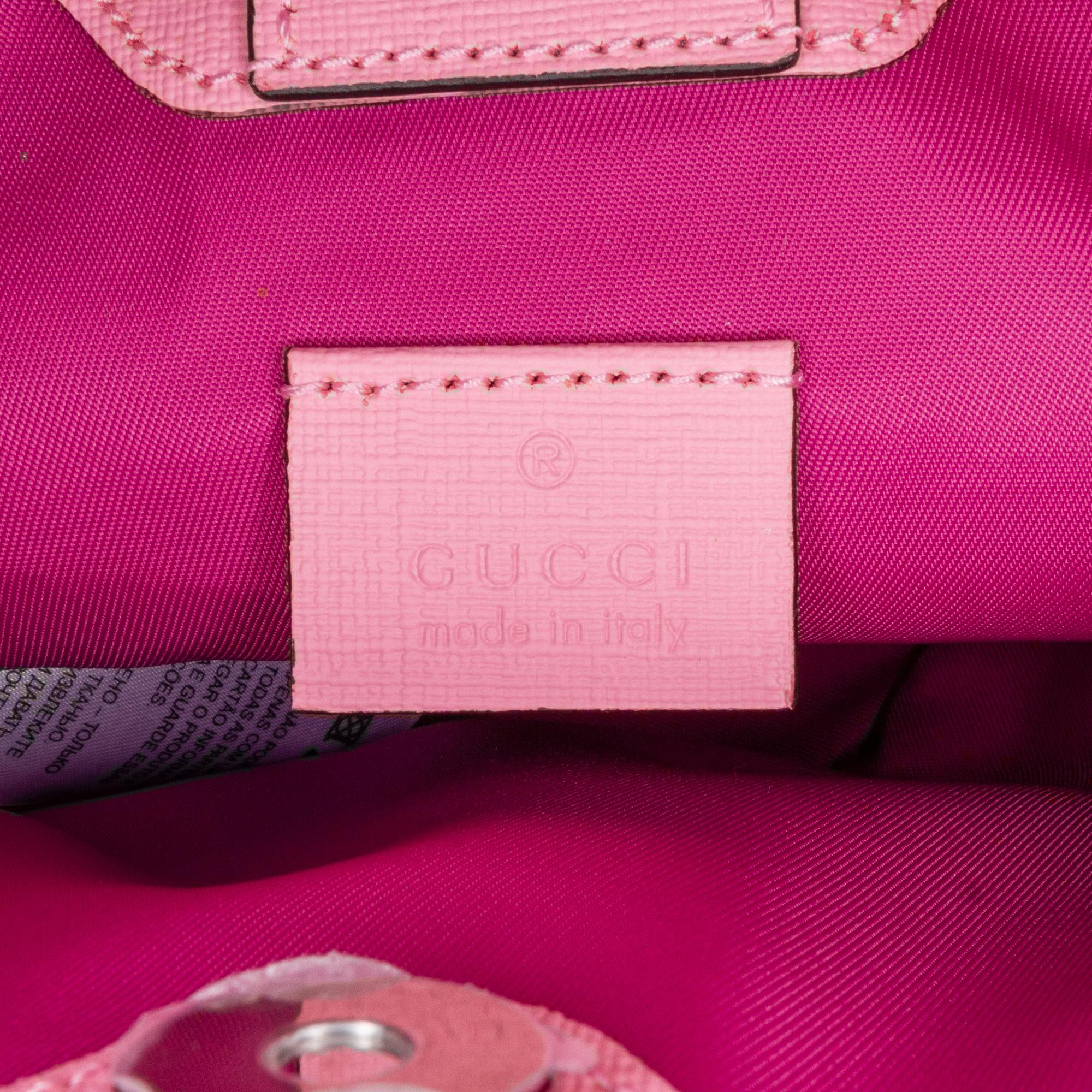 Gucci GG Supreme Kids Strawberry Bucket Bag (SHG-TqqNA8)