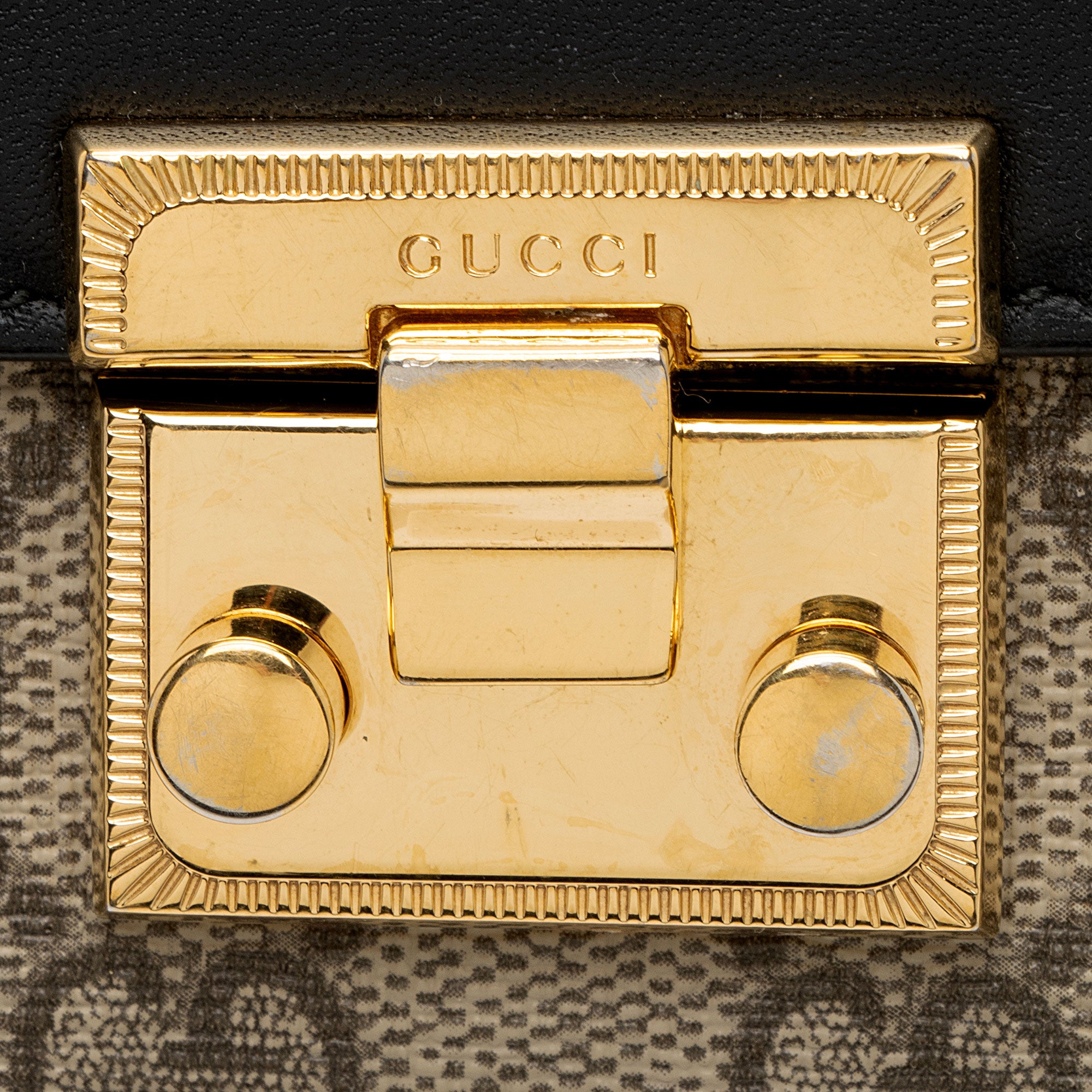 Gucci GG Supreme Leather Padlock Compact Wallet (SHF-hLMamg)