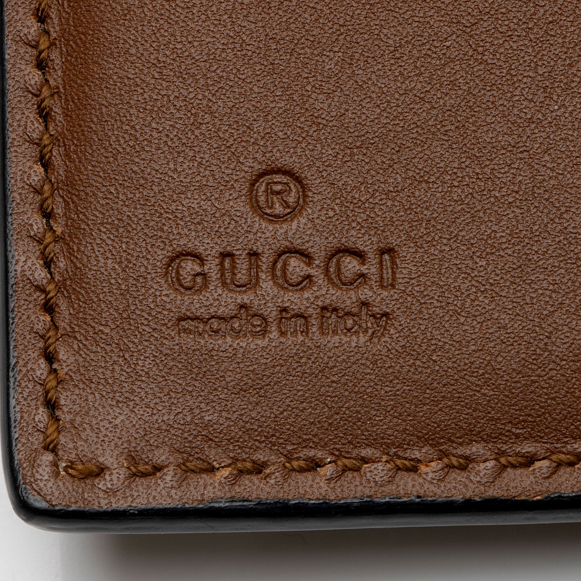 Gucci GG Supreme Leather Padlock Compact Wallet (SHF-hLMamg)