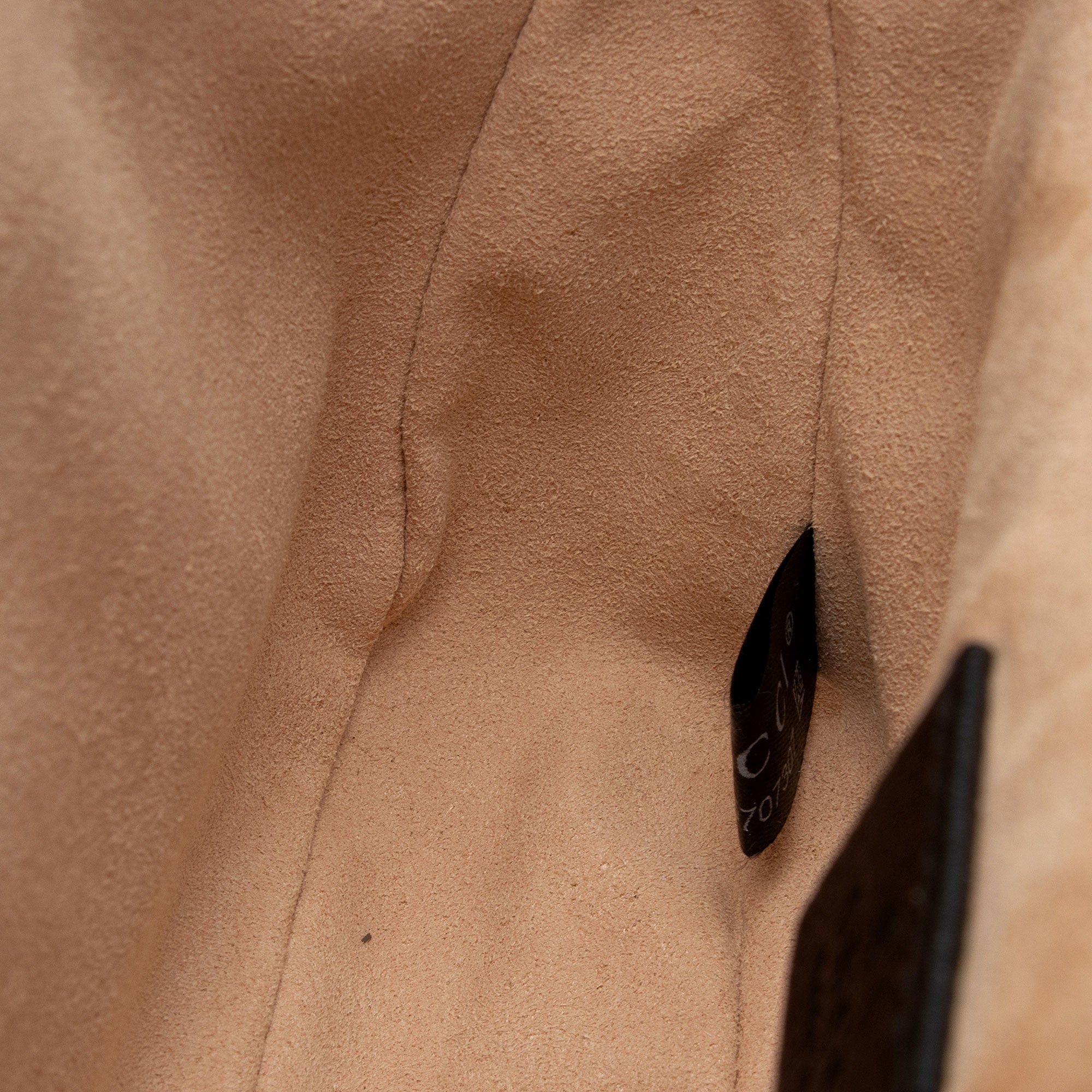 Gucci GG Supreme Leather Padlock Mini Crossbody Bag (SHF-sr3eos)