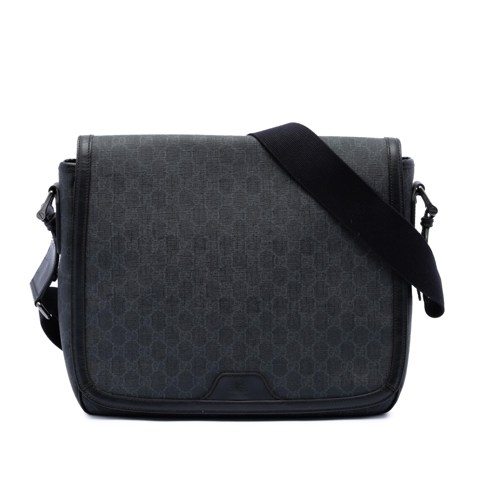 Gucci GG Supreme Messenger Bag