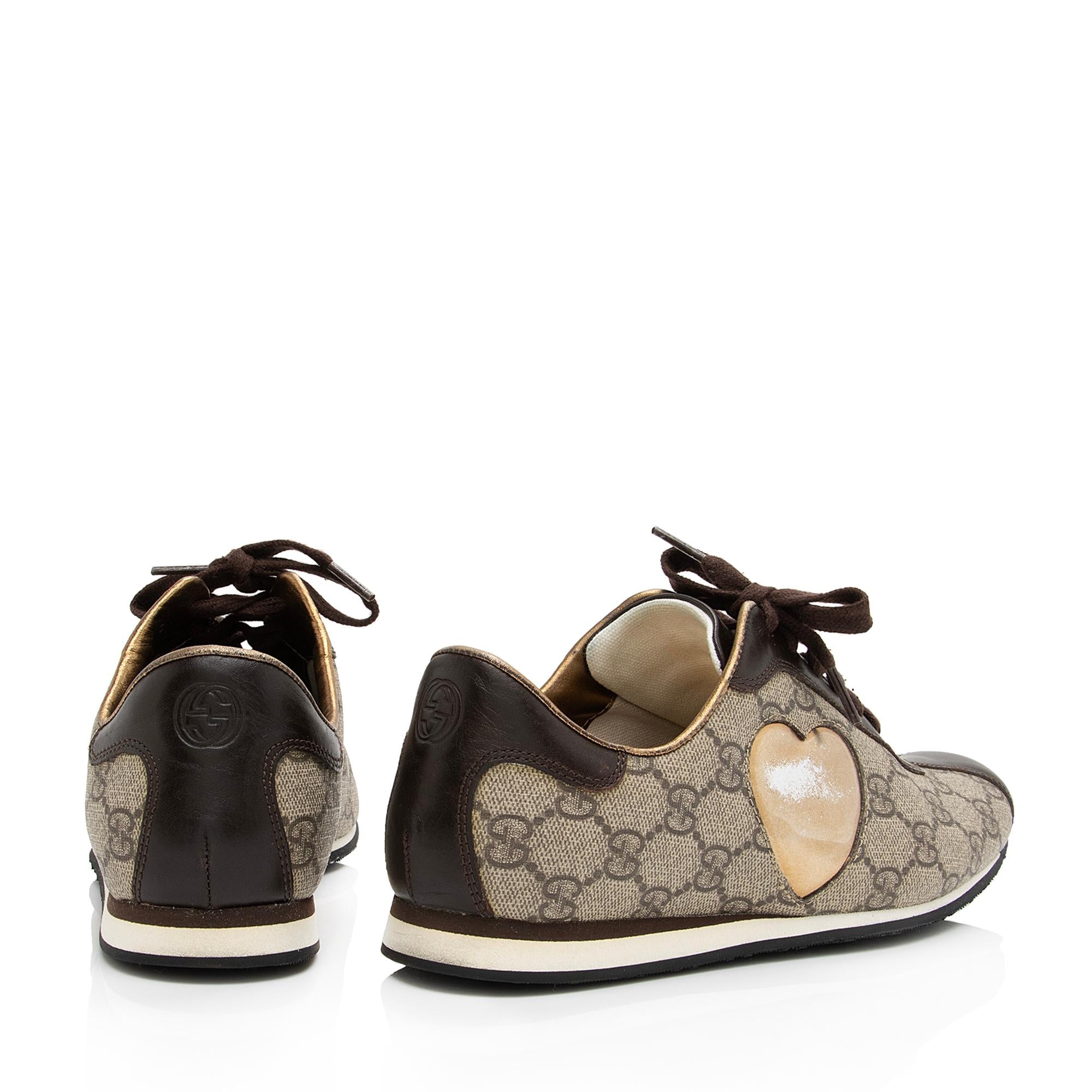 Gucci GG Supreme Metallic Leather Heart Low Top Sneakers - Size 7 / 37 (SHF-stMqMI)