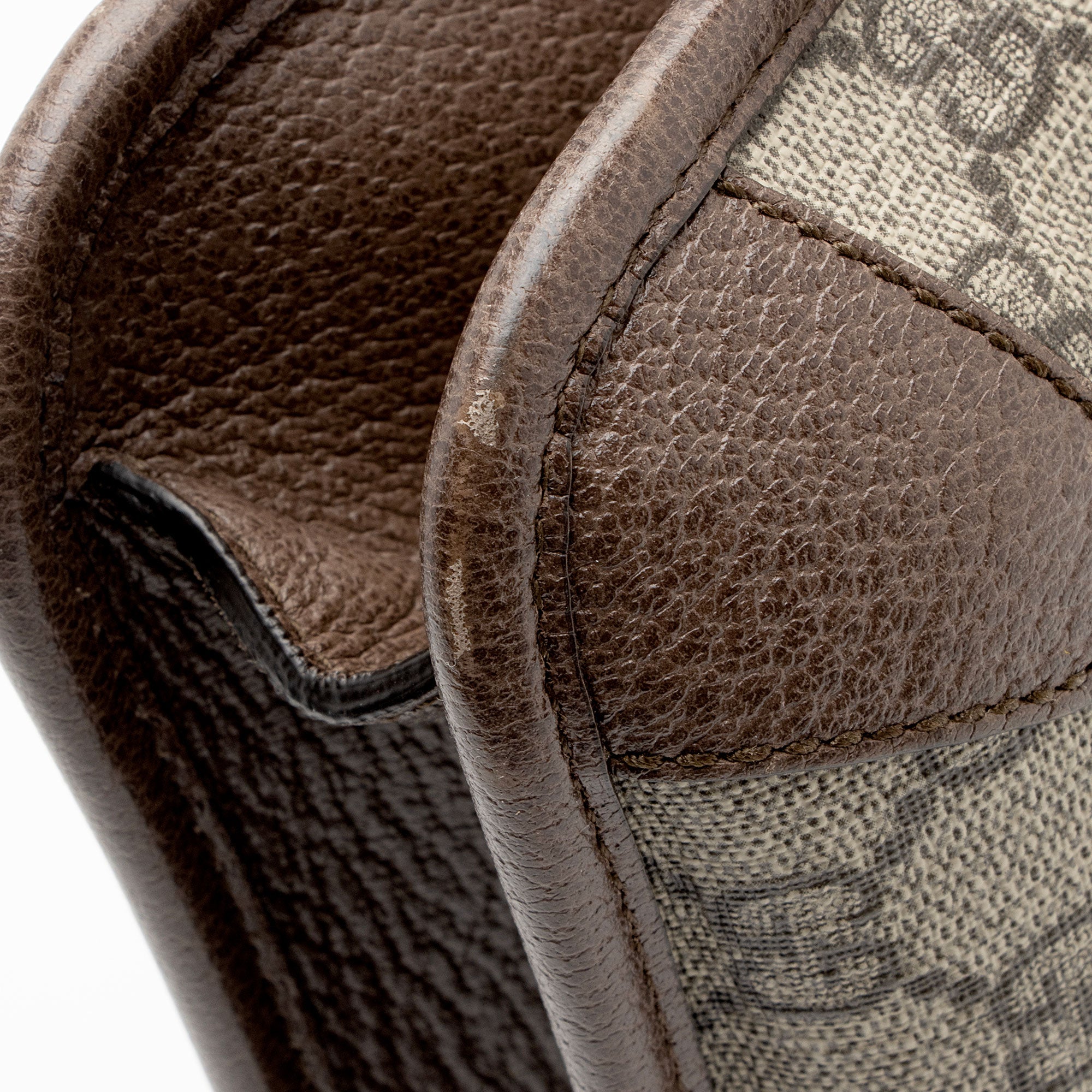 Gucci GG Supreme Neo Vintage Small Messenger Bag (SHF-7H5rBM)