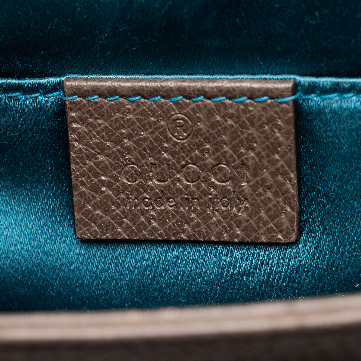 Gucci GG Supreme Ophidia Medium Chain Shoulder Bag