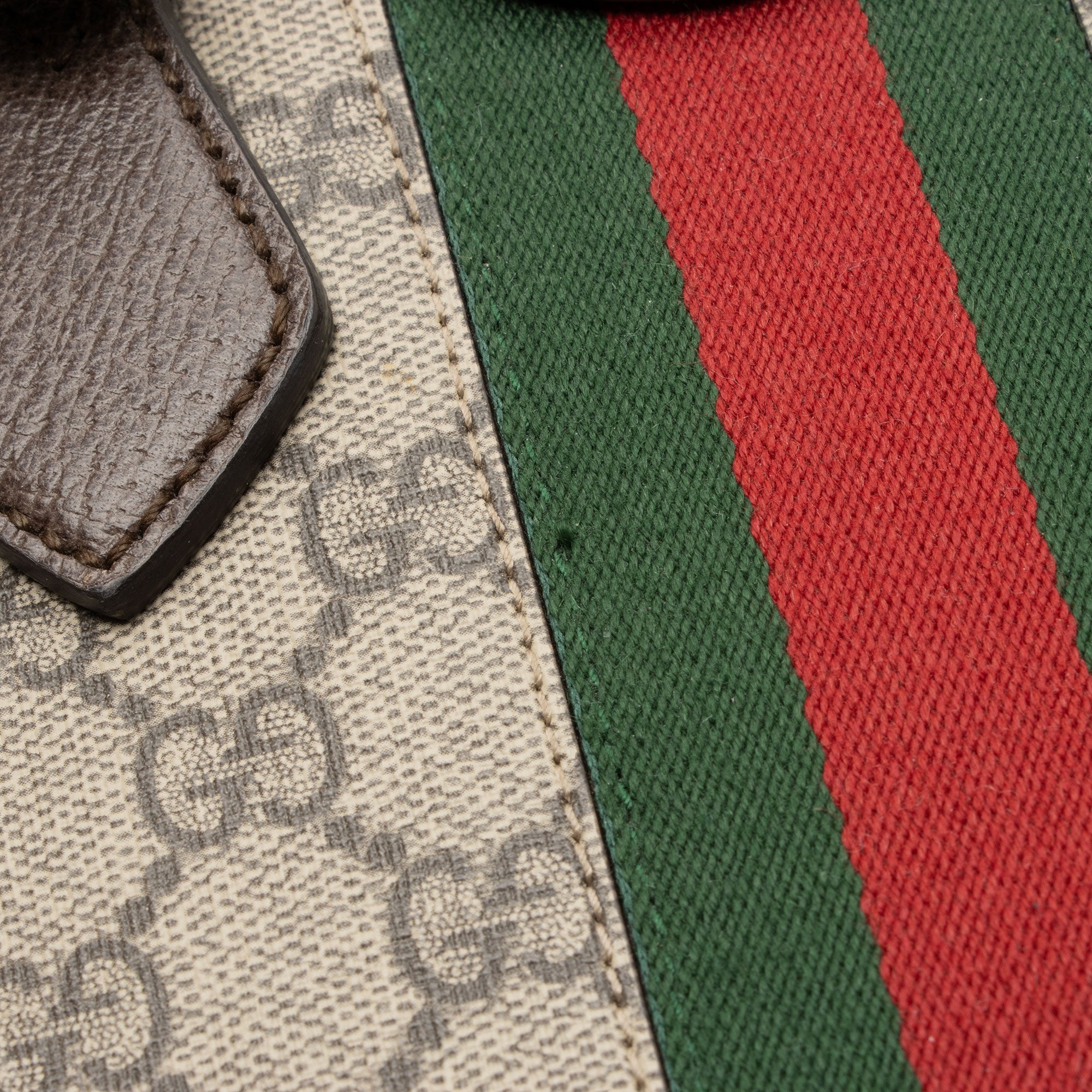 Gucci GG Supreme Ophidia Medium Top Handle Tote (SHF-kdh0RN)