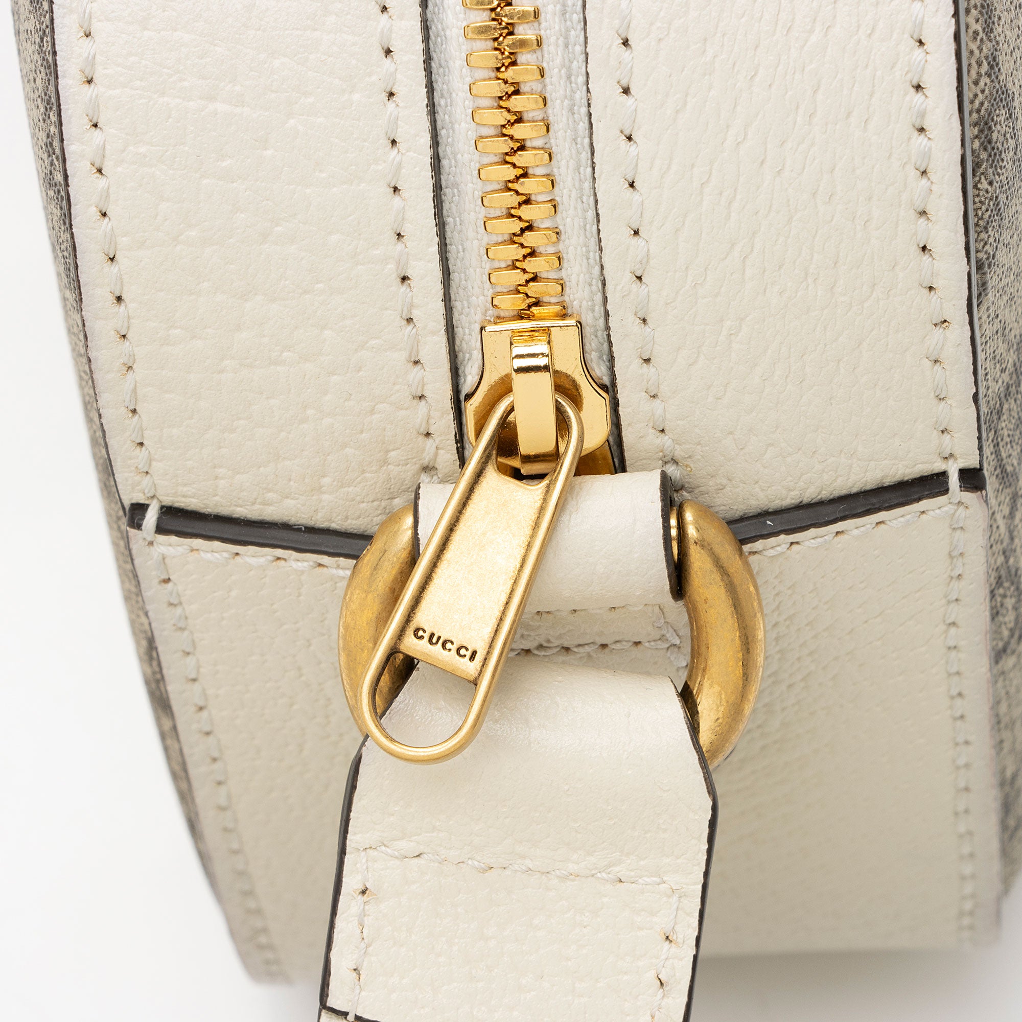 Gucci GG Supreme Ophidia Small Camera Bag (SHF-7xE3sG)