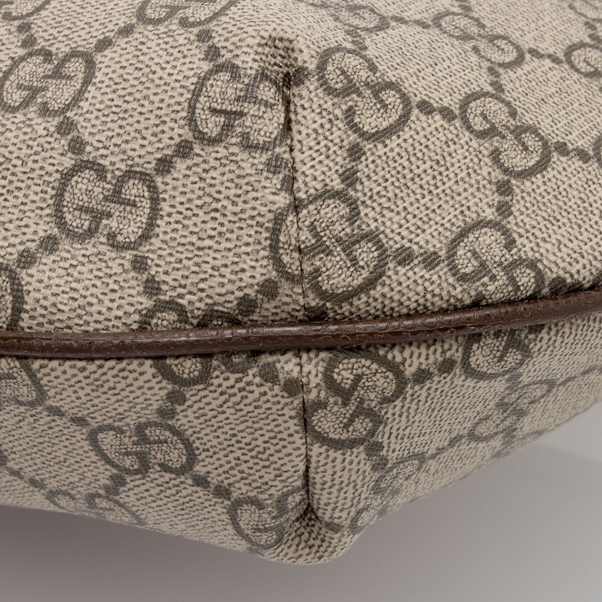 Gucci GG Supreme Ophidia Small Shoulder Bag (SHF-P4wRsg)