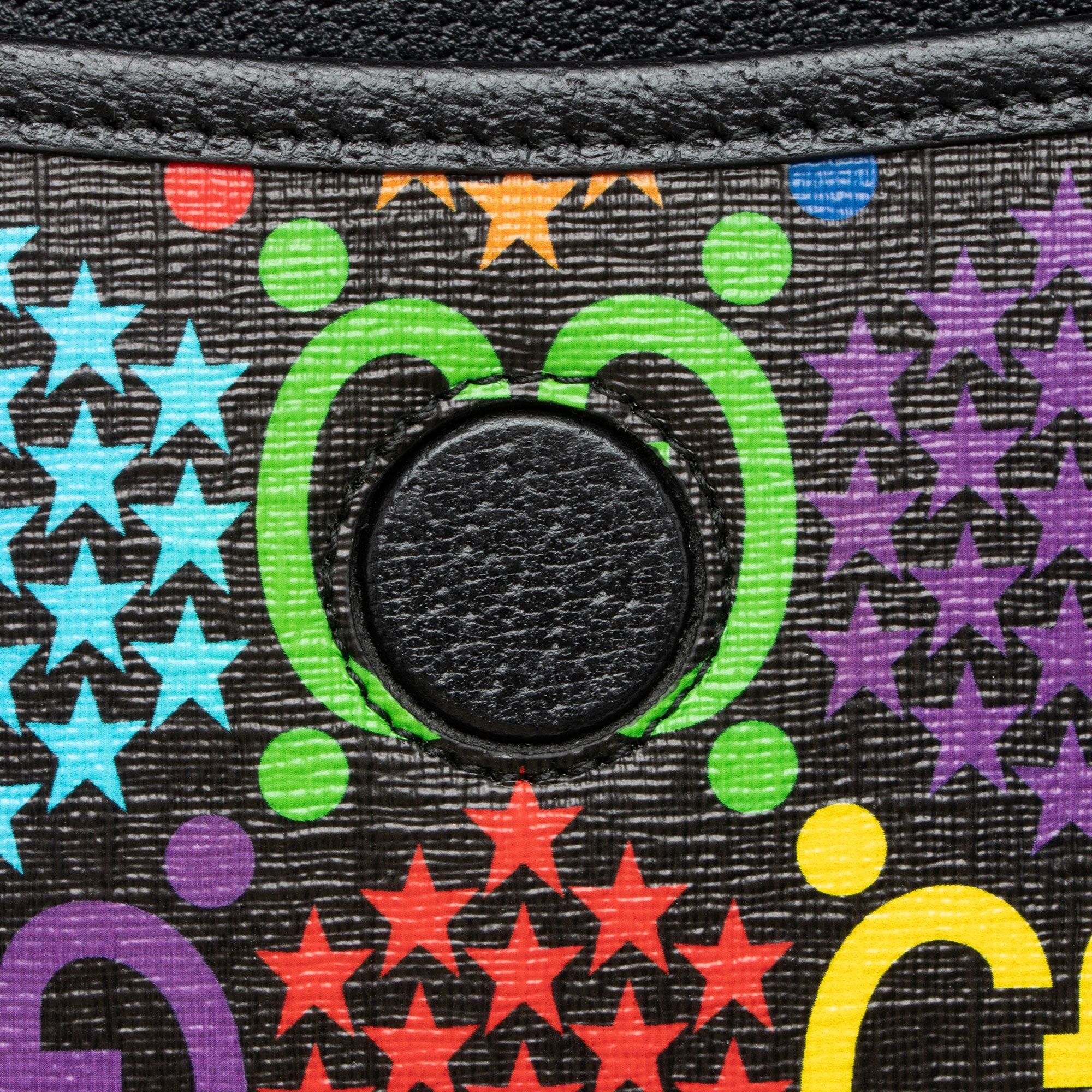 Gucci GG Supreme Psychedelic Belt Bag