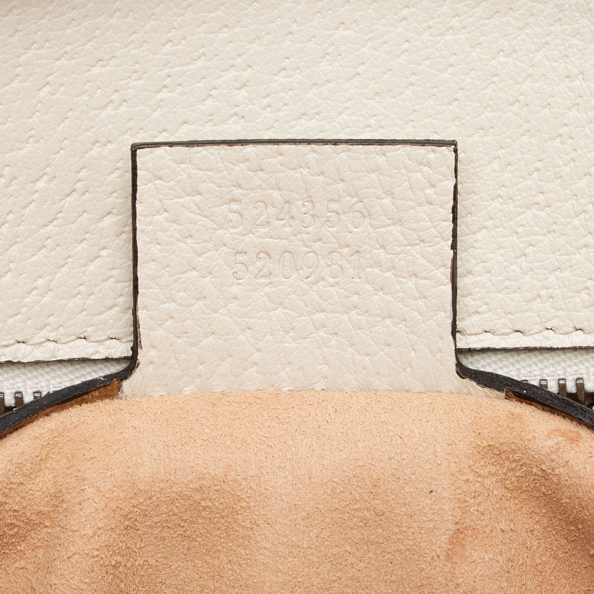 Gucci GG Supreme Queen Margaret Medium Shoulder Bag (SHF-ru59Pg)