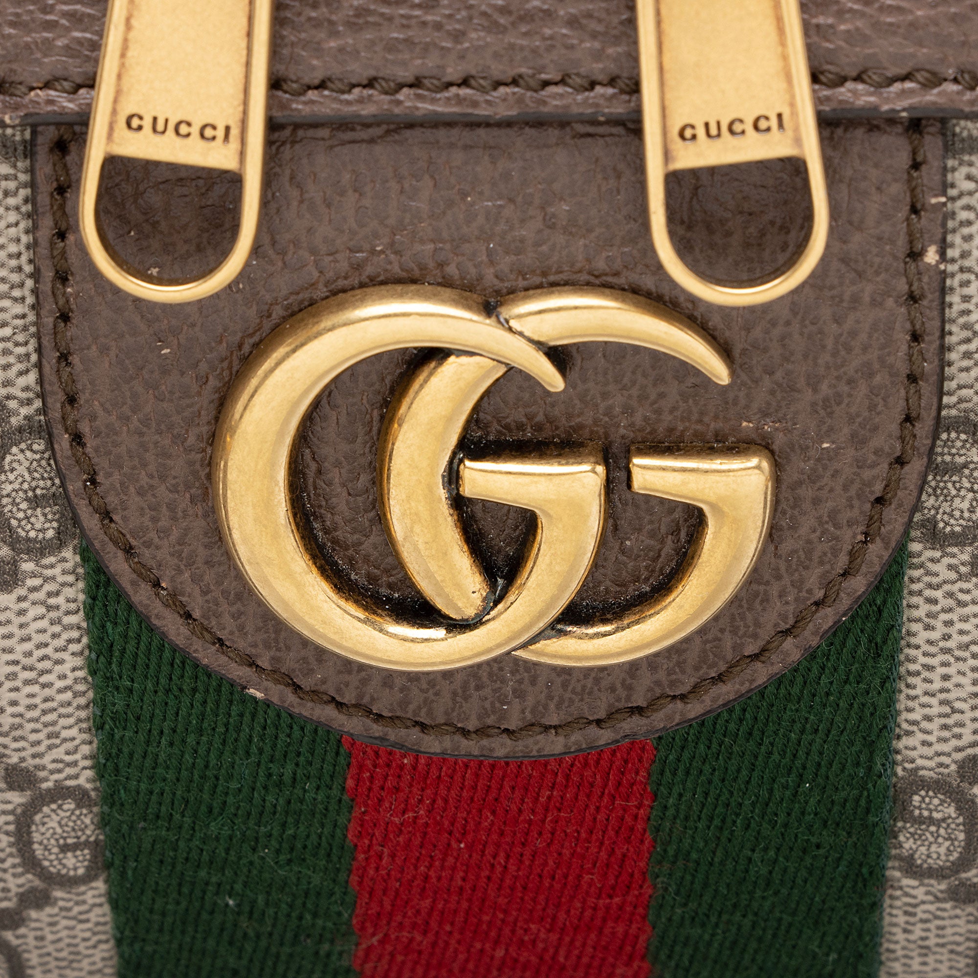 Gucci GG Supreme Savoy Medium Duffle