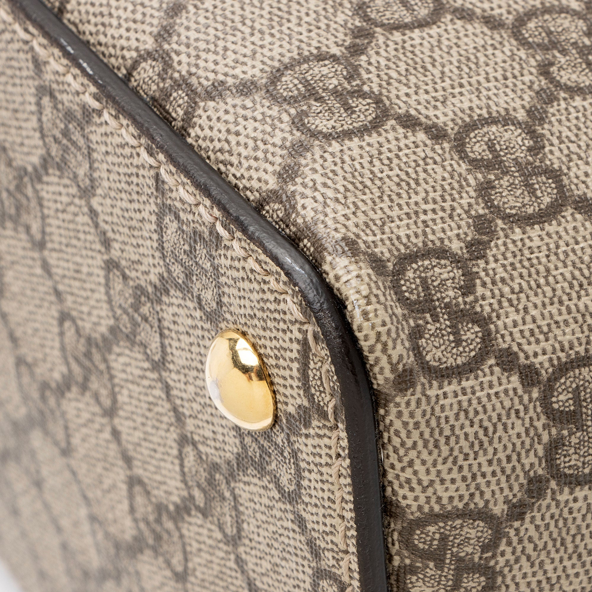 Gucci GG Supreme Small Tote (SHF-drDGfG)