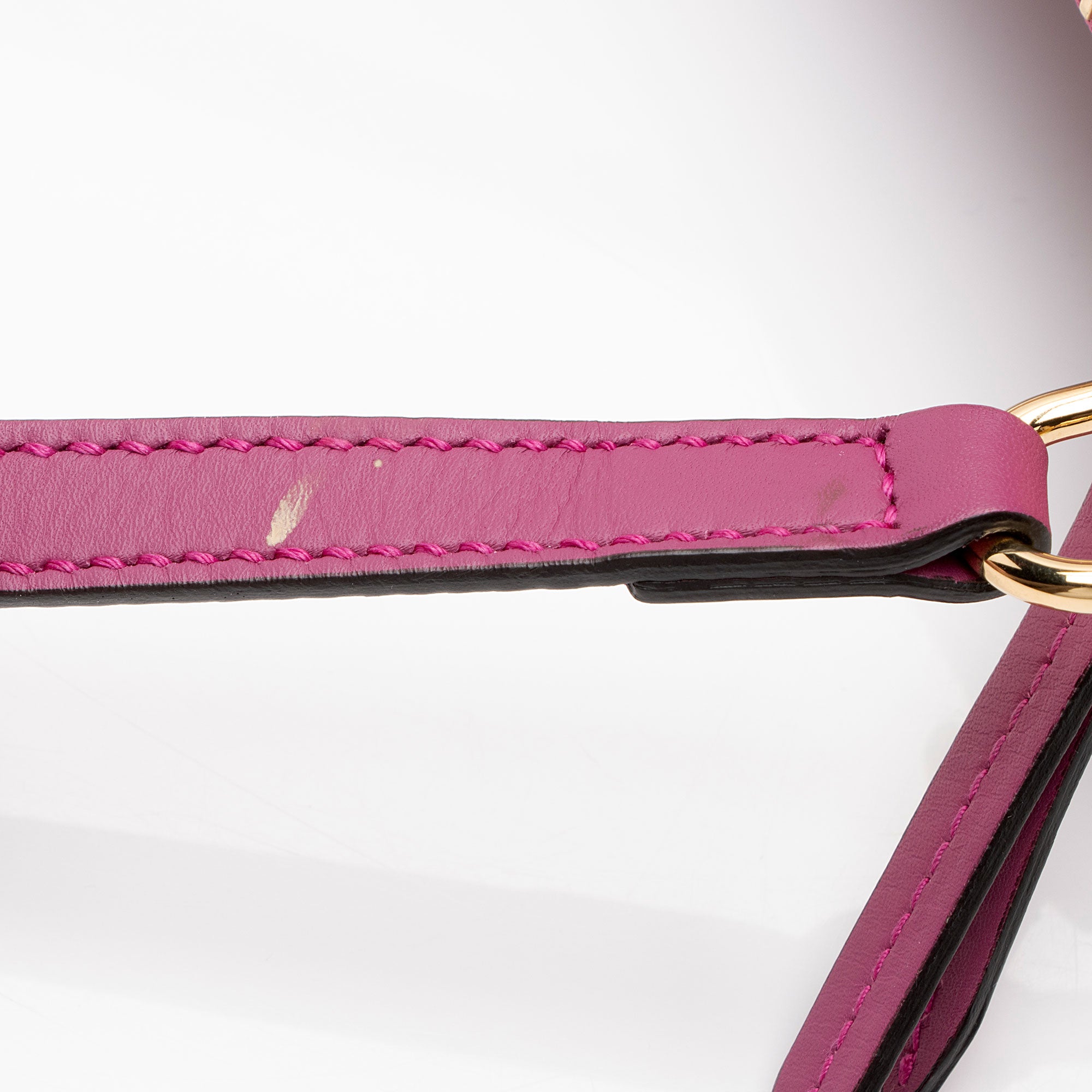 Gucci GG Supreme Small Tote (SHF-drDGfG)