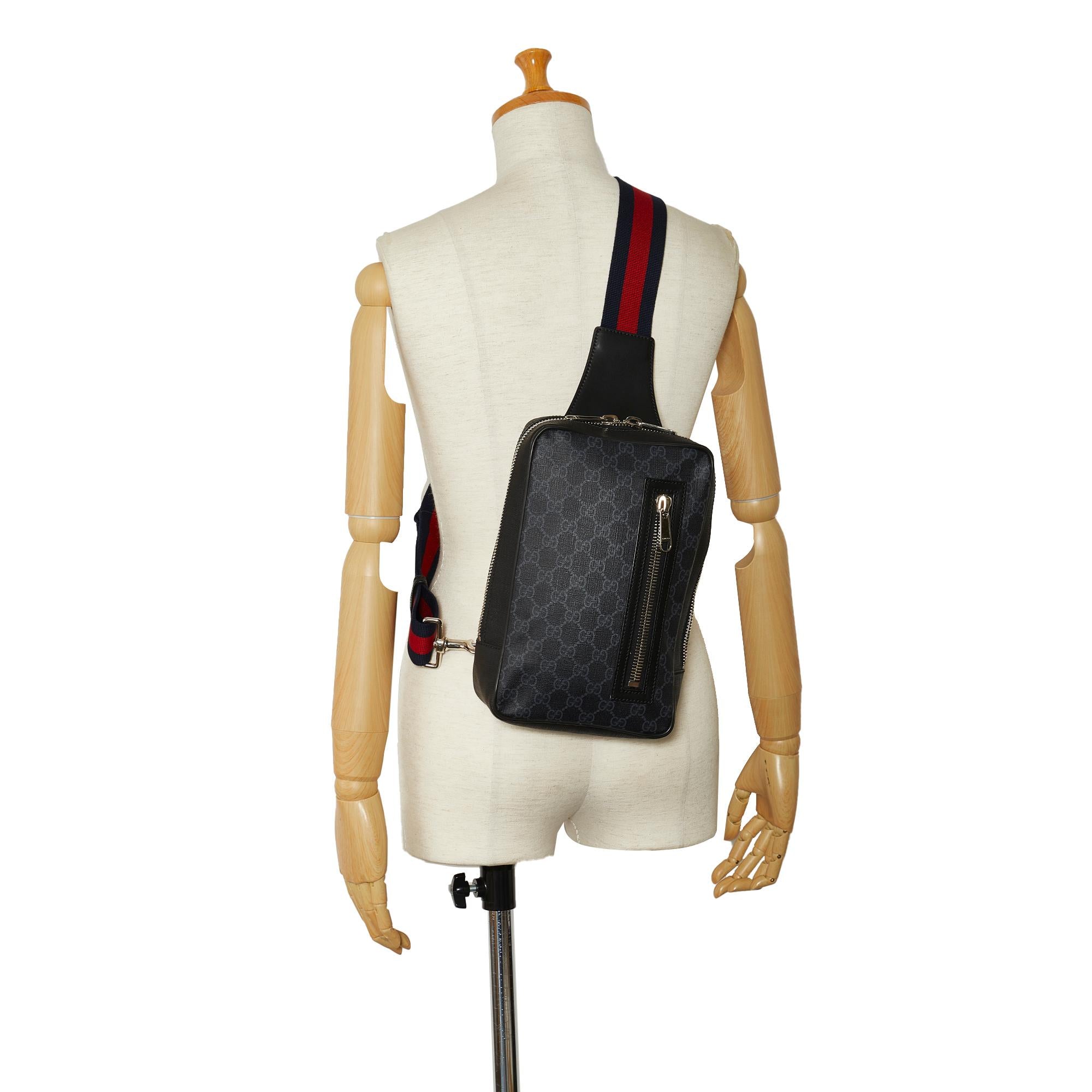 Gucci GG Supreme Soft Zip Web Sling Bag (SHG-cIWp0C)