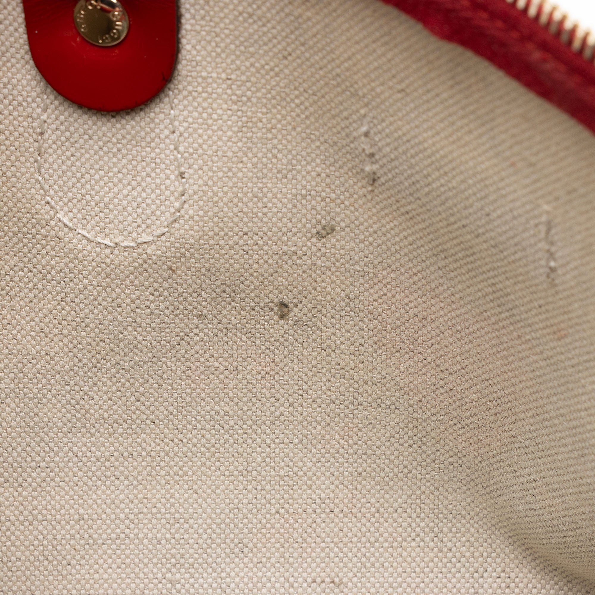 Gucci GG Supreme Tattoo Heart Medium Boston Bag (SHF-mYHaeC)