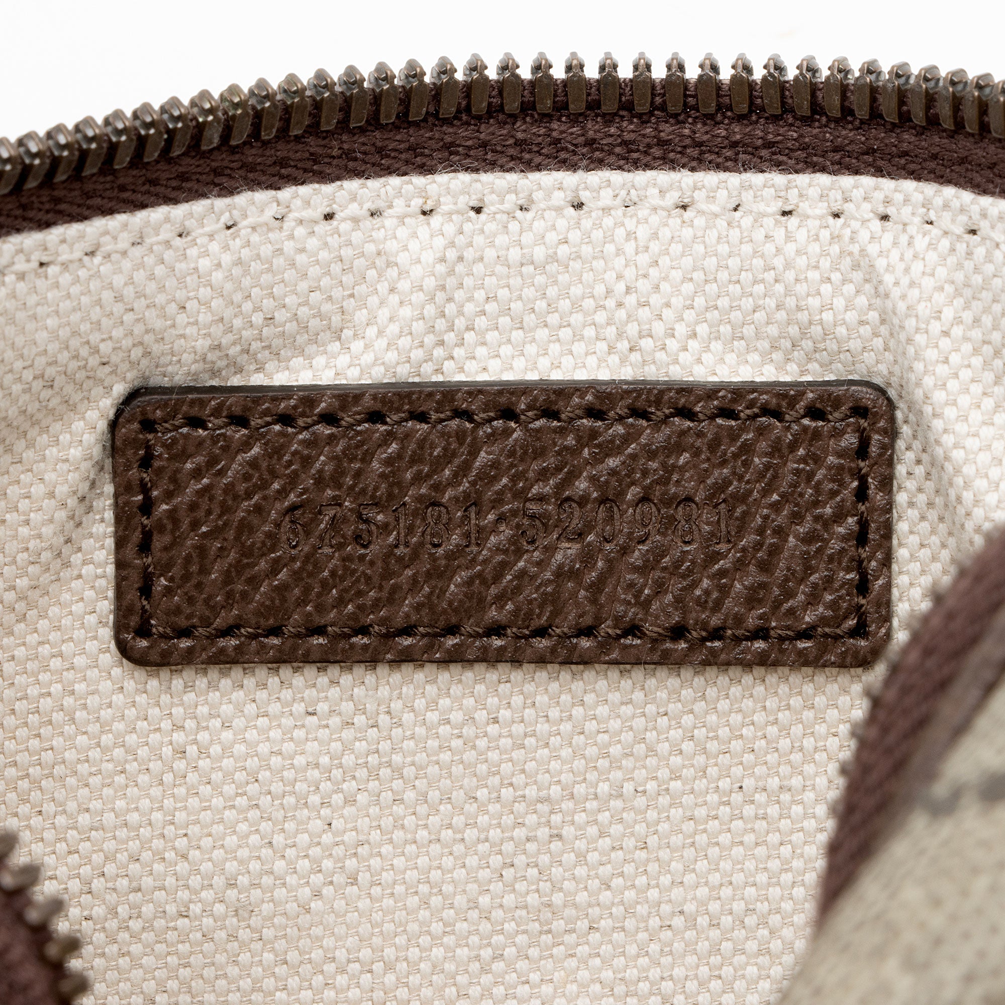 Gucci GG Supreme Tiger Belt Bag (SHF-uOGrKL)