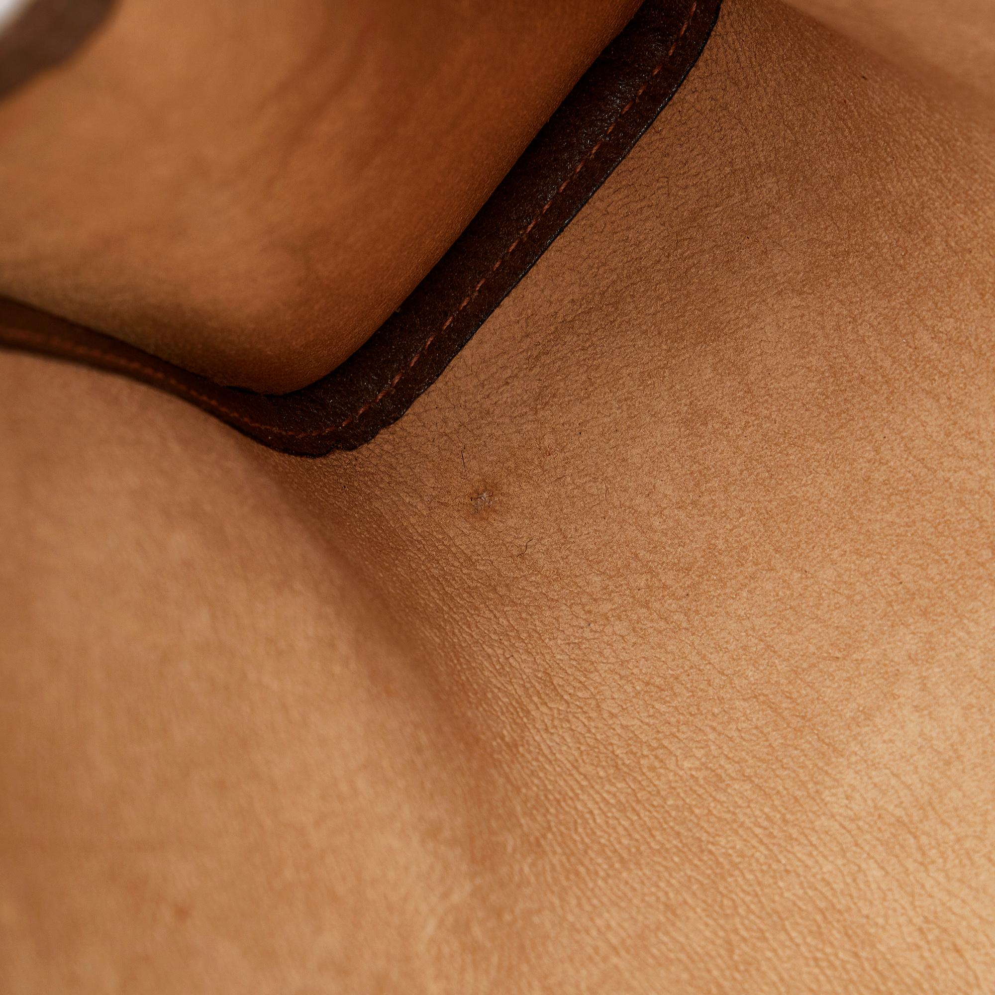 Gucci GG Supreme Web Clutch (SHG-F7DfRY)