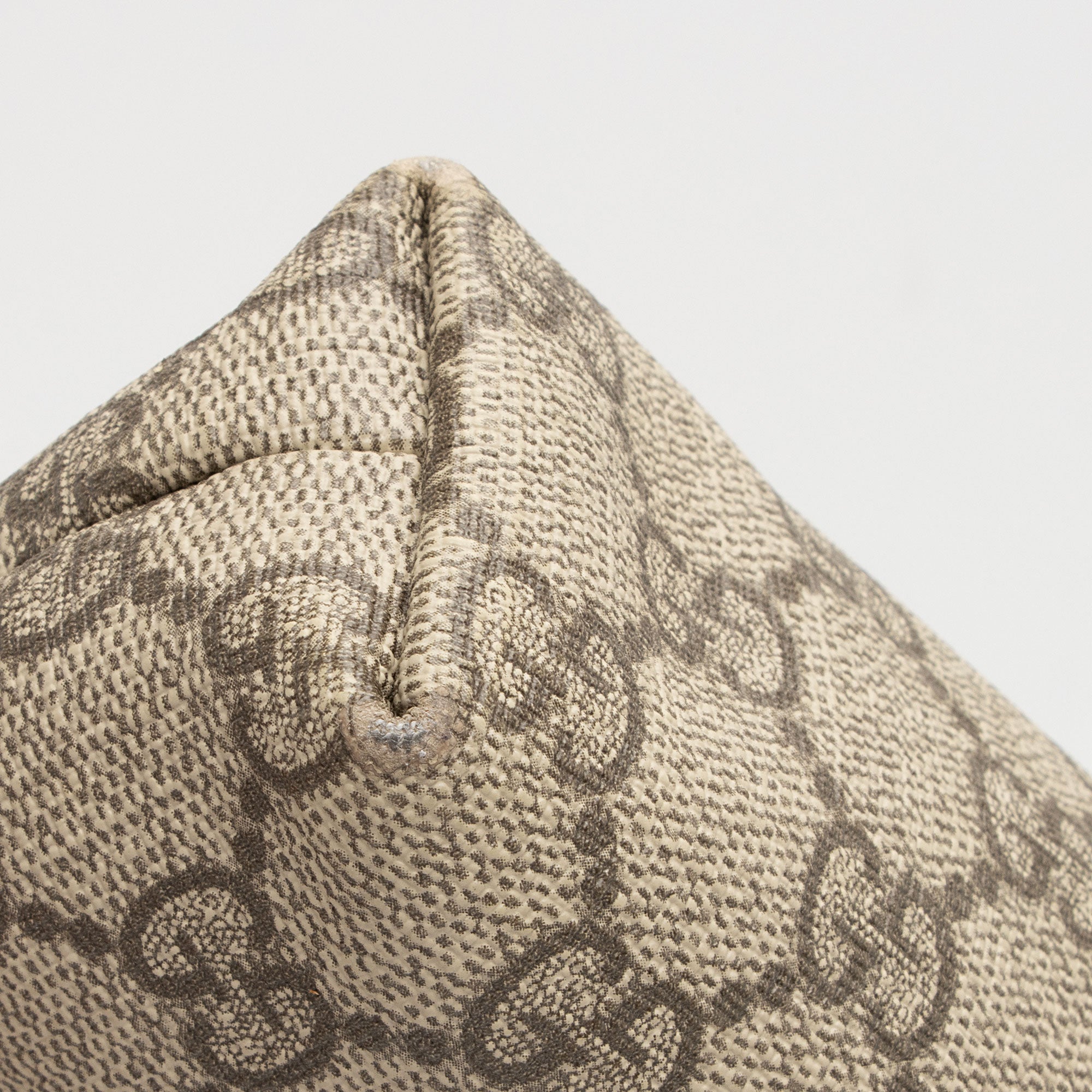 Gucci GG Supreme Web Flat Square Messenger (SHF-GbtPJA)