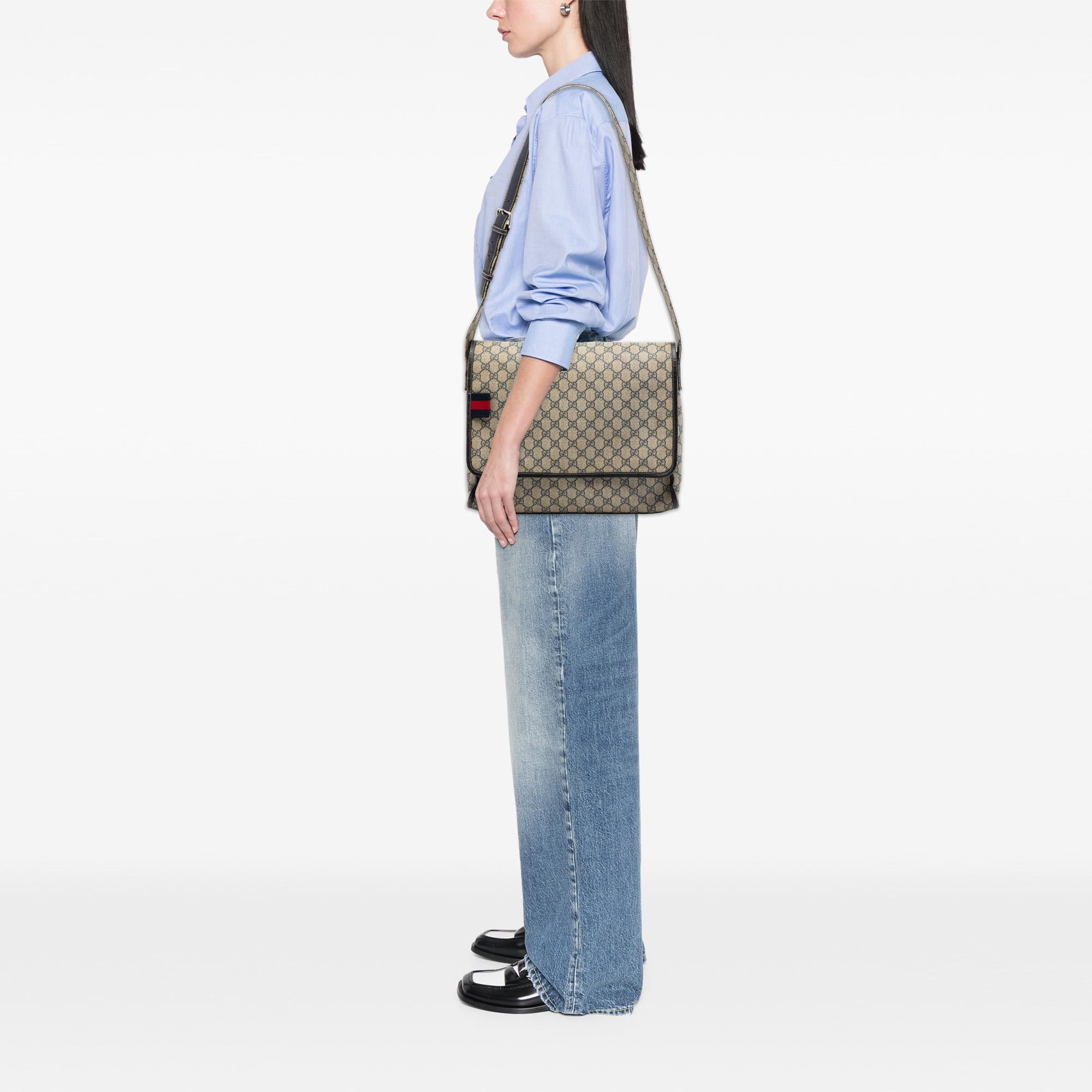 Gucci GG Supreme Web Messenger Bag