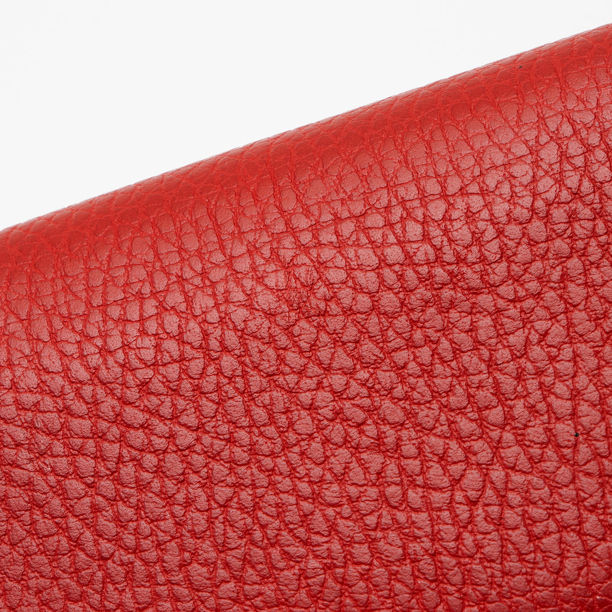 Gucci Grained Calfskin Interlocking G Chain Wallet