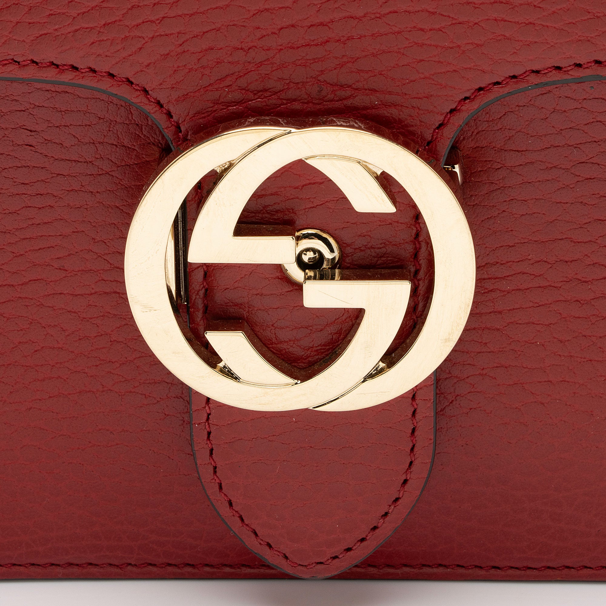 Gucci Grained Calfskin Interlocking G Small Shoulder Bag (SHF-8gS5ns)