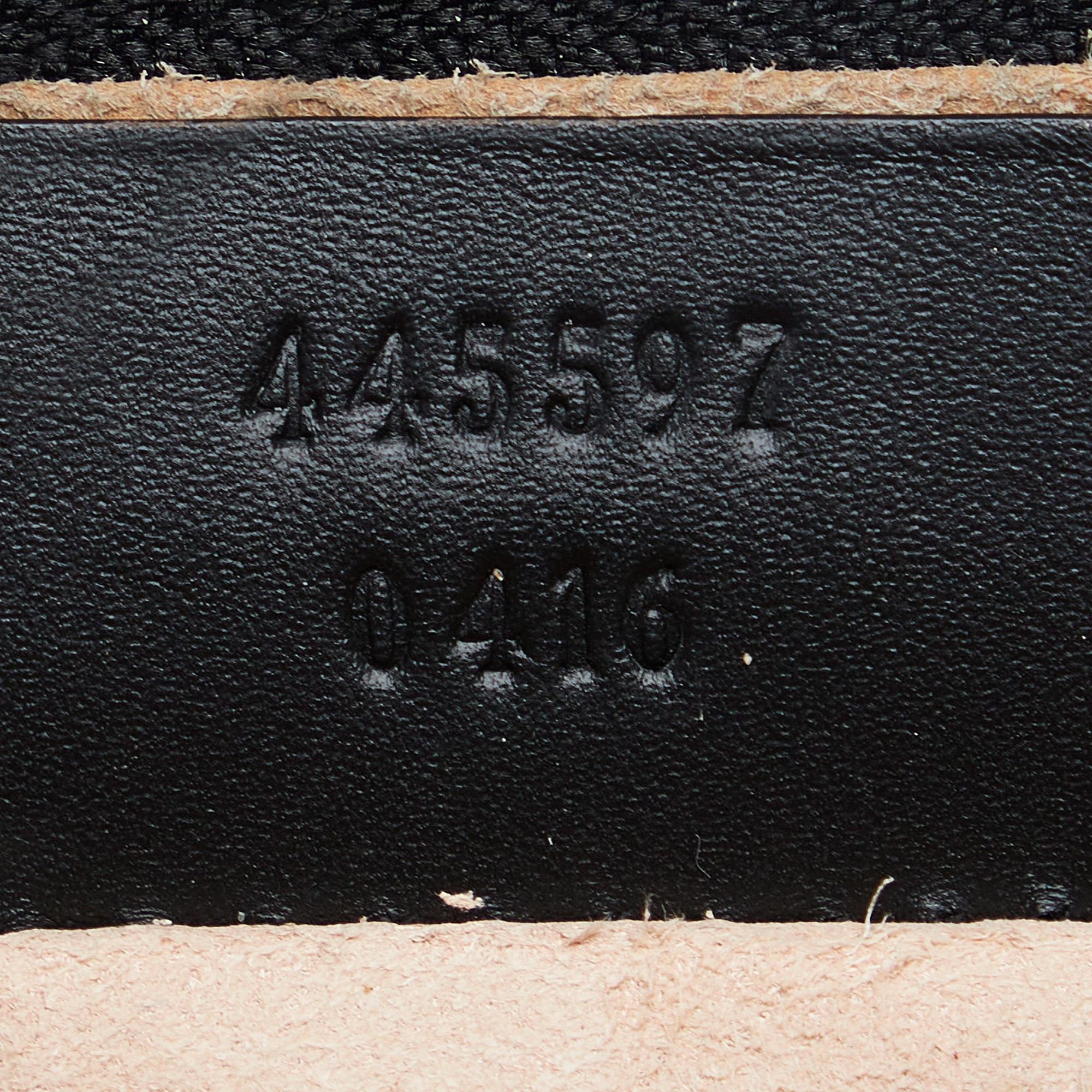 Gucci Gucci Ghost Life is Gucci Leather Clutch Bag (SHG-QPhnpZ)