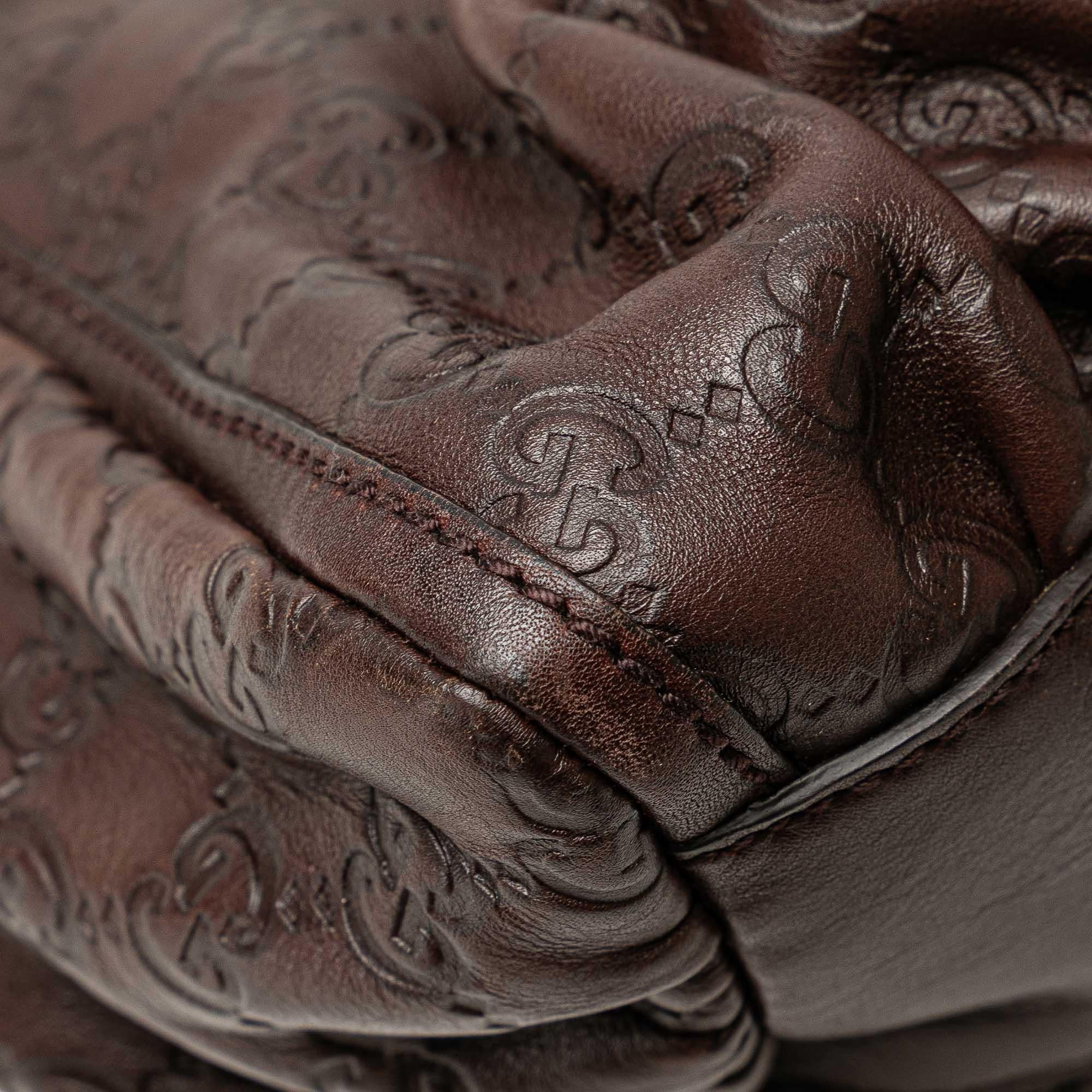 Gucci Guccissima Abbey D-Ring Shoulder Bag (SHG-whjg8l)