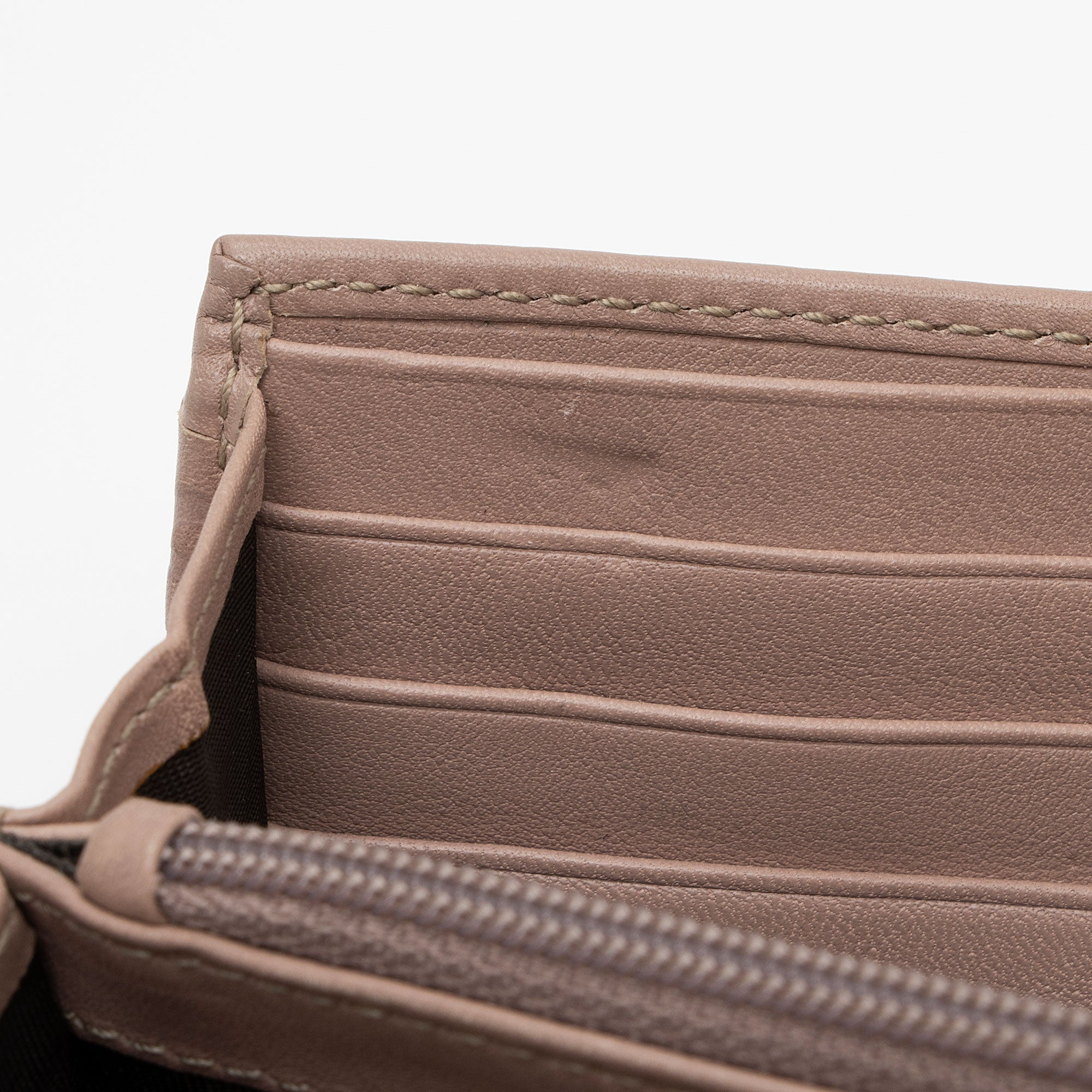 Gucci Guccissima Leather Bree Continental Wallet (SHF-NXJ3NA)