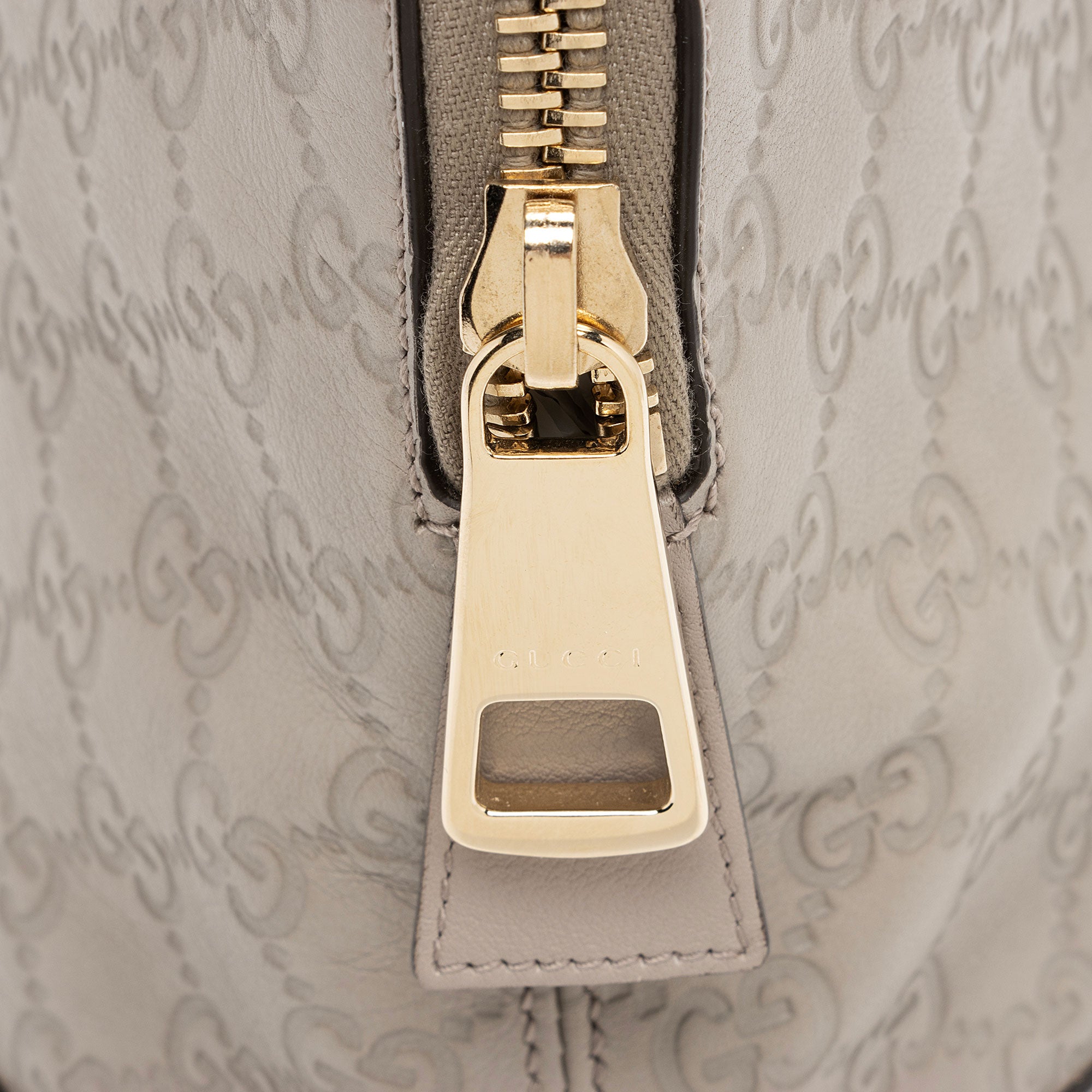 Gucci Guccissima Leather Bree Small Shoulder Bag (SHF-qXXyCM)