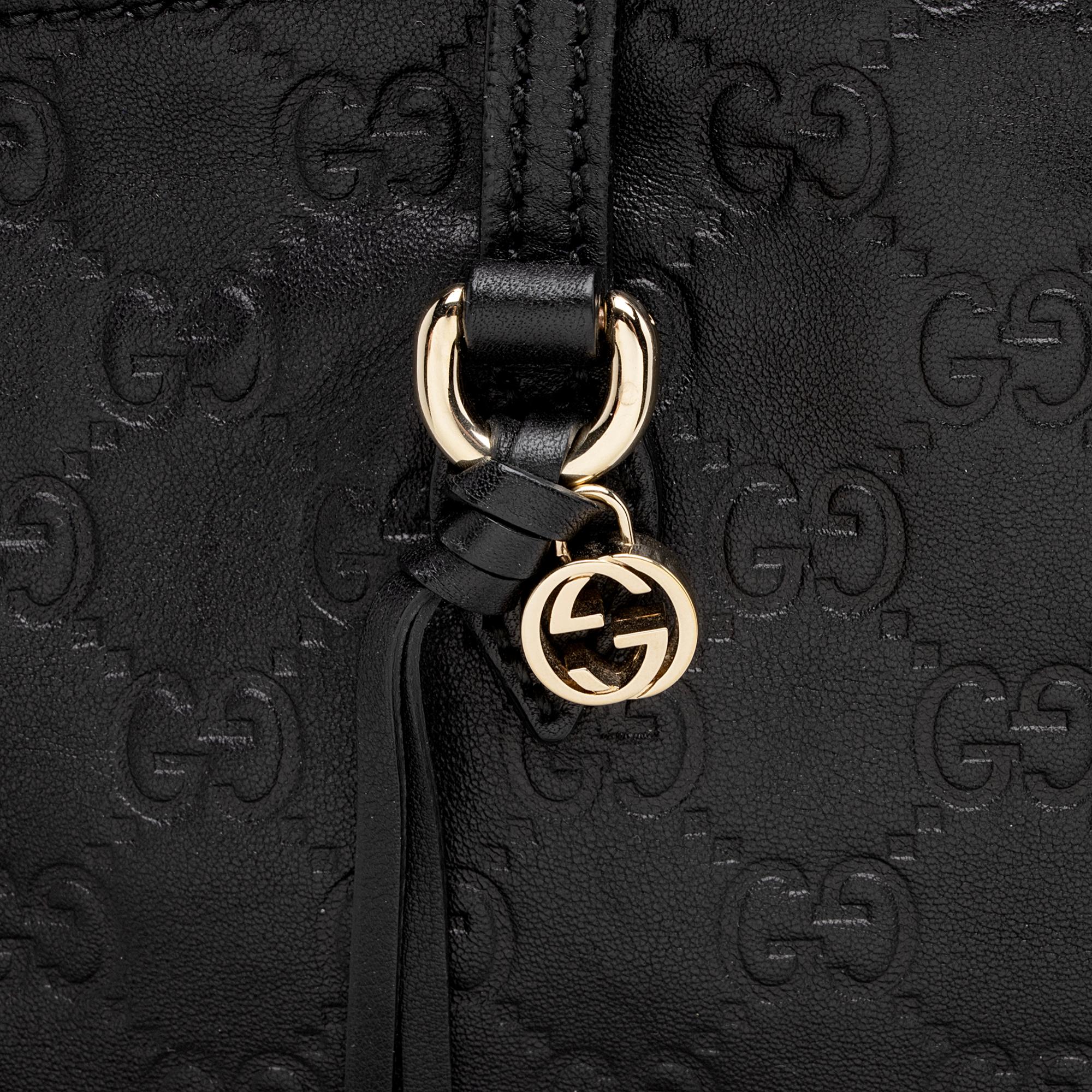 Gucci Guccissima Leather Bree Zip Medium Tote (SHF-Y3wwCh)