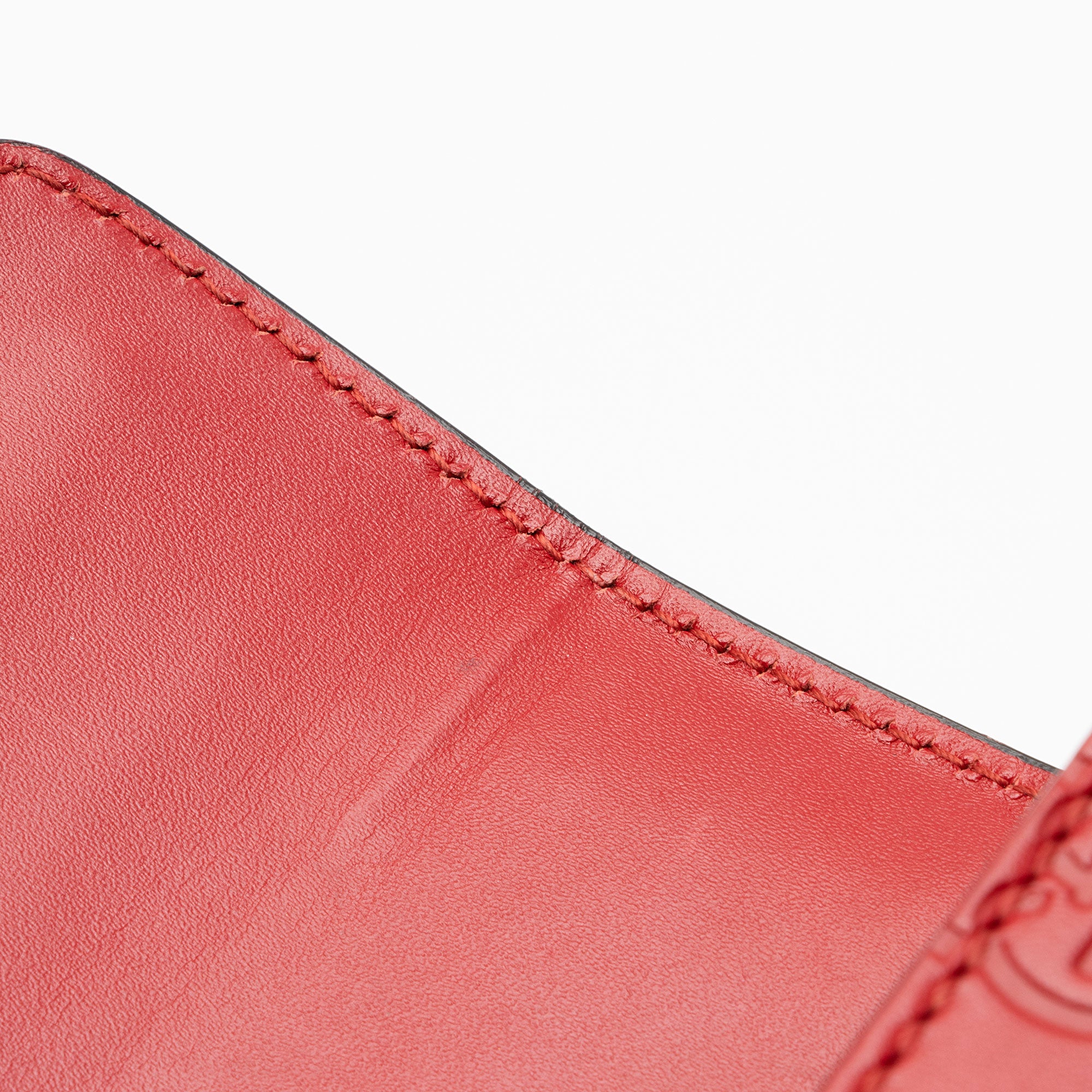 Gucci Guccissima Leather Padlock Small Shoulder Bag (SHF-SFYeCH)