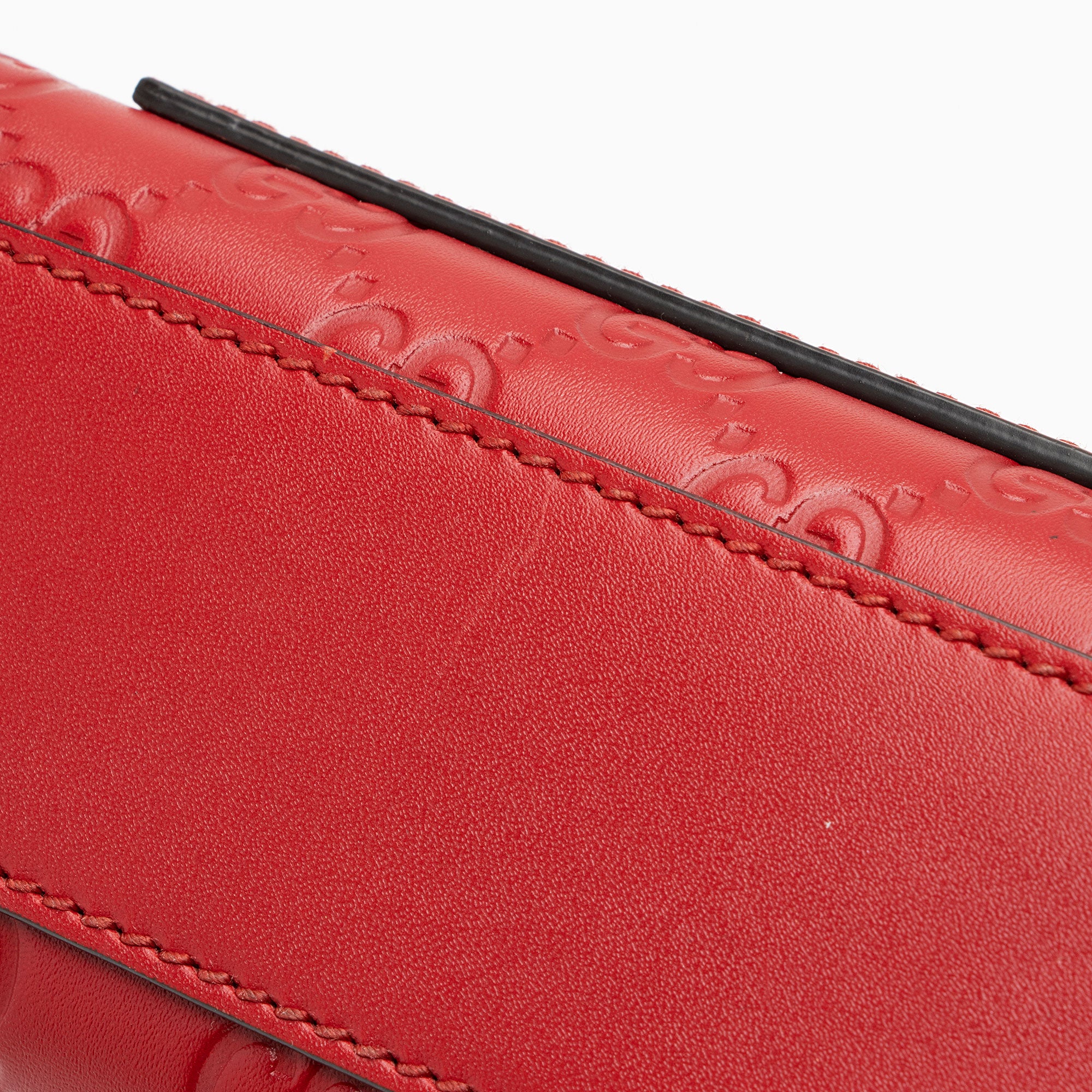 Gucci Guccissima Leather Padlock Small Shoulder Bag (SHF-SFYeCH)