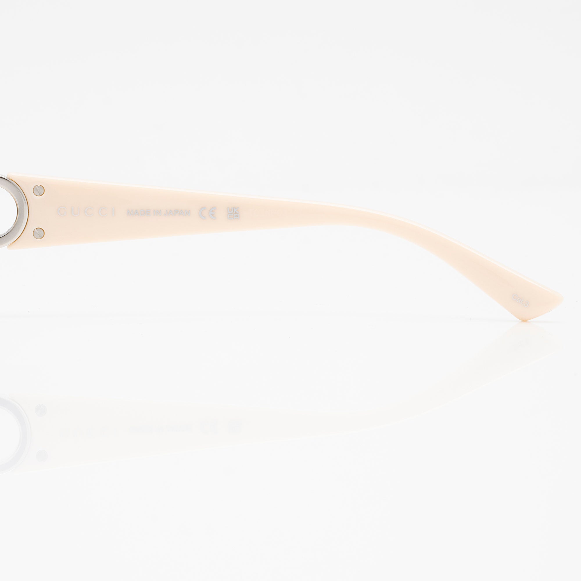 Gucci Interlocking G Oval Sunglasses