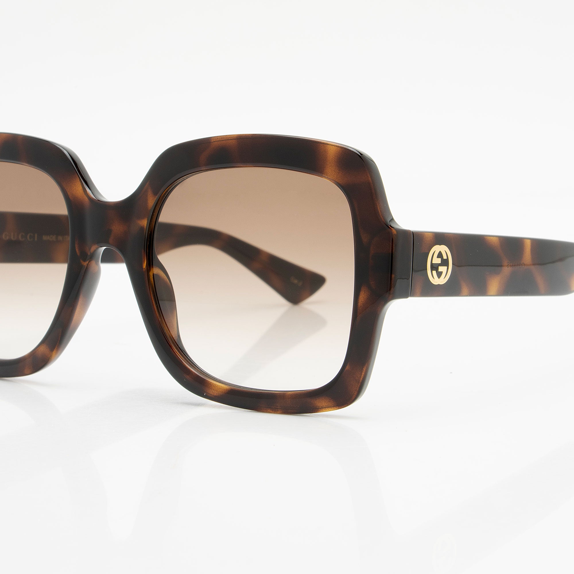 Gucci Interlocking G Oversized Sunglasses