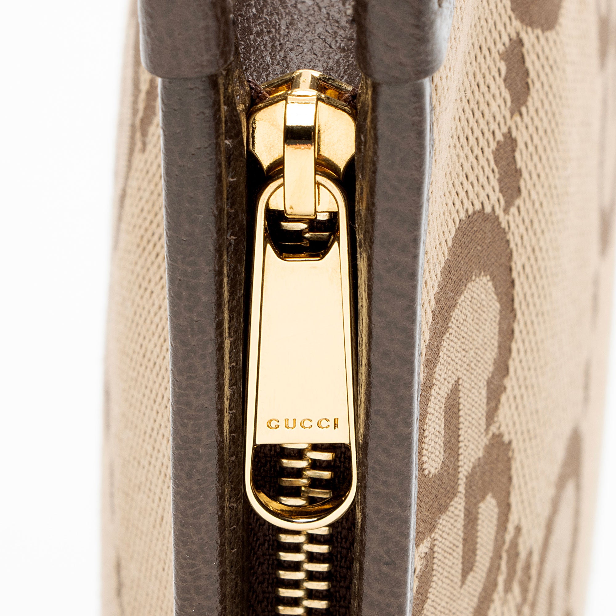 Gucci Jumbo GG Canvas Pouch