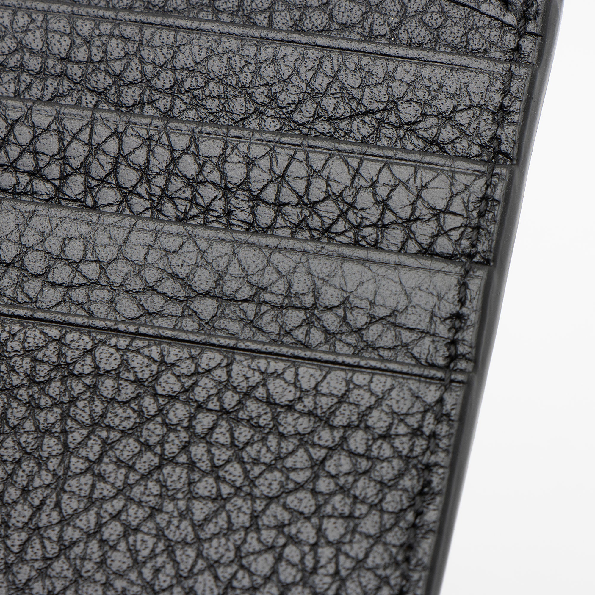Gucci Jumbo GG Embossed Leather Bifold Wallet (SHF-mmlHGv)