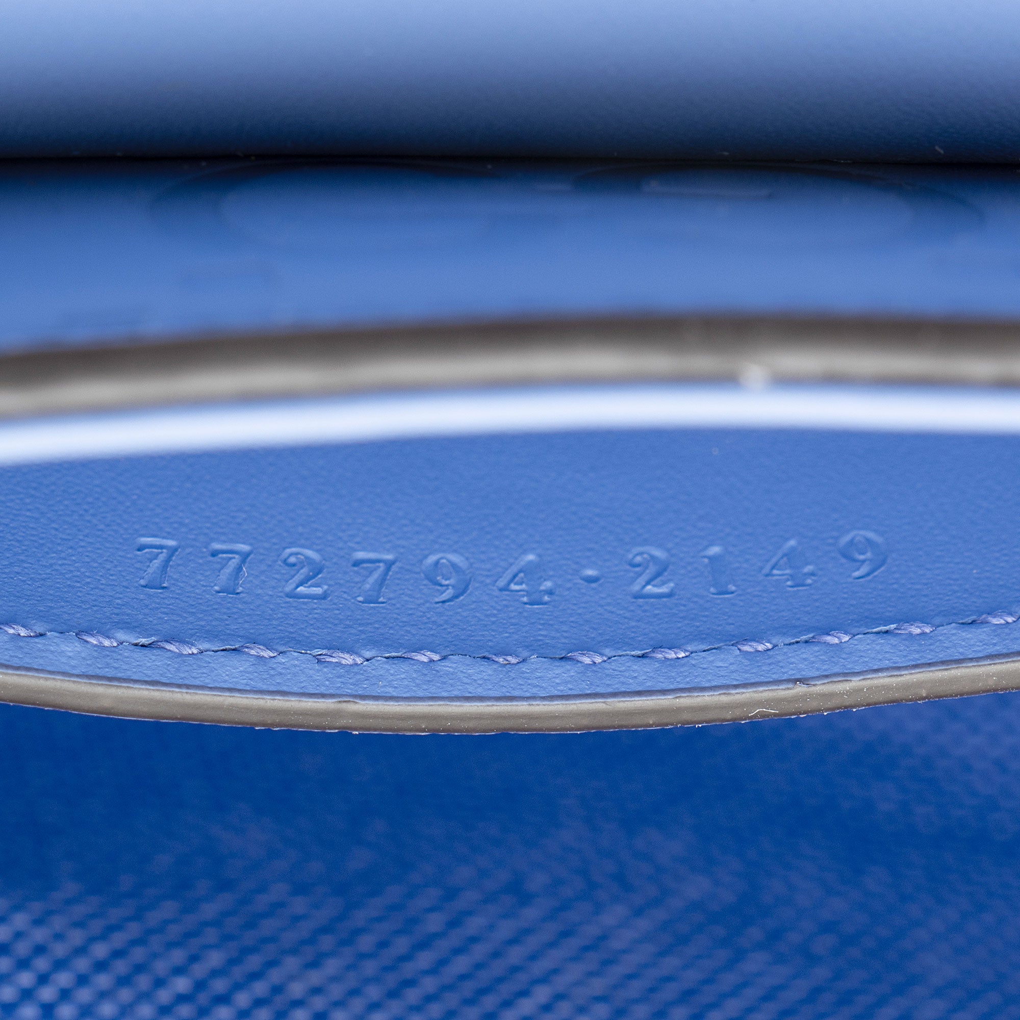 Gucci Jumbo GG Leather Mini Pochette