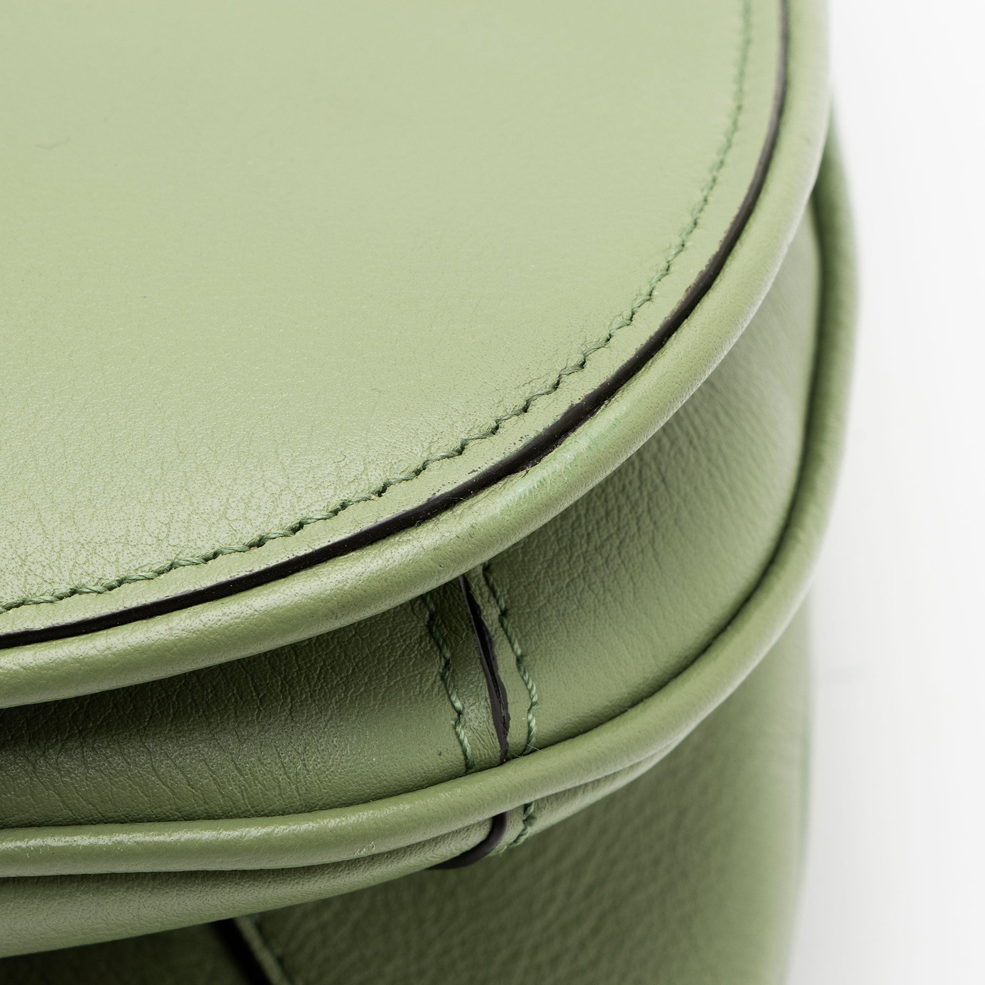 Gucci Leather Blondie Medium Shoulder Bag