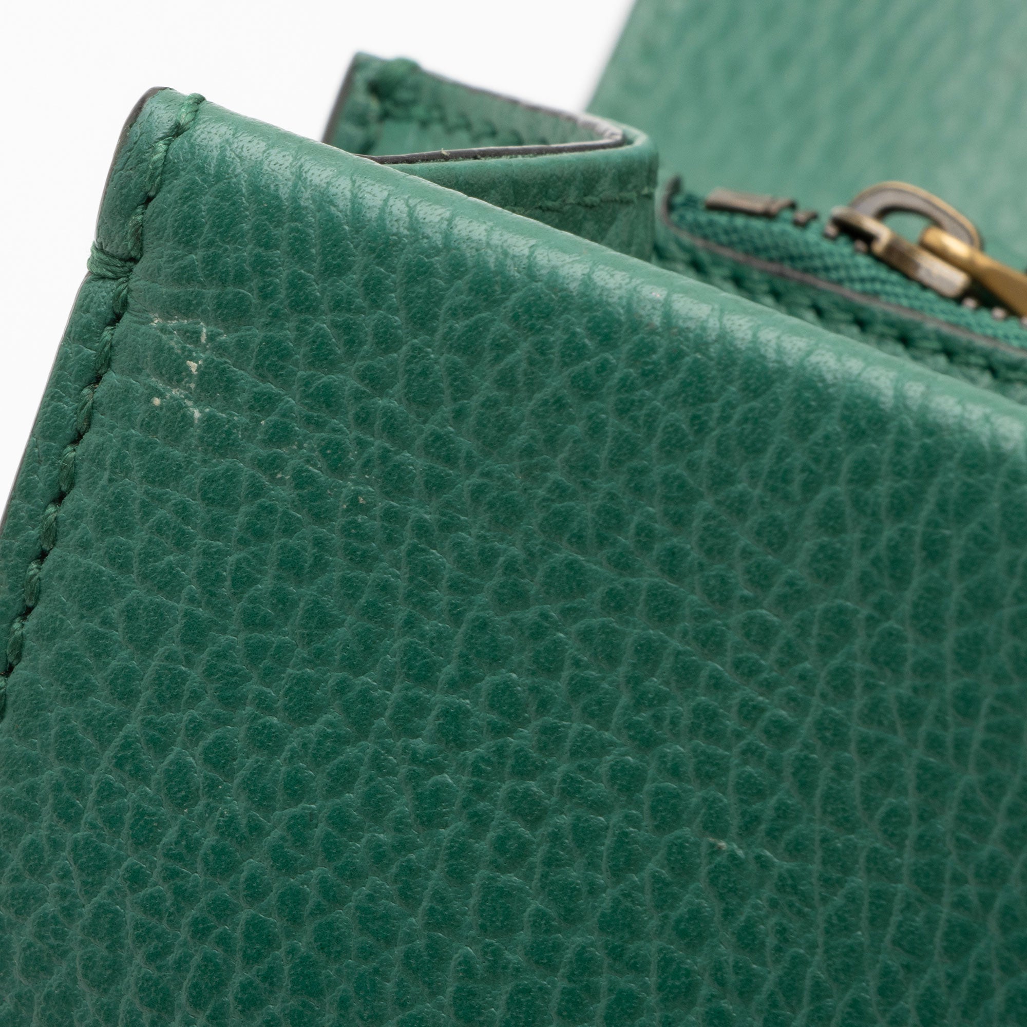 Gucci Leather Crystal Dionysus Small Shoulder Bag (SHF-JAZQrx)