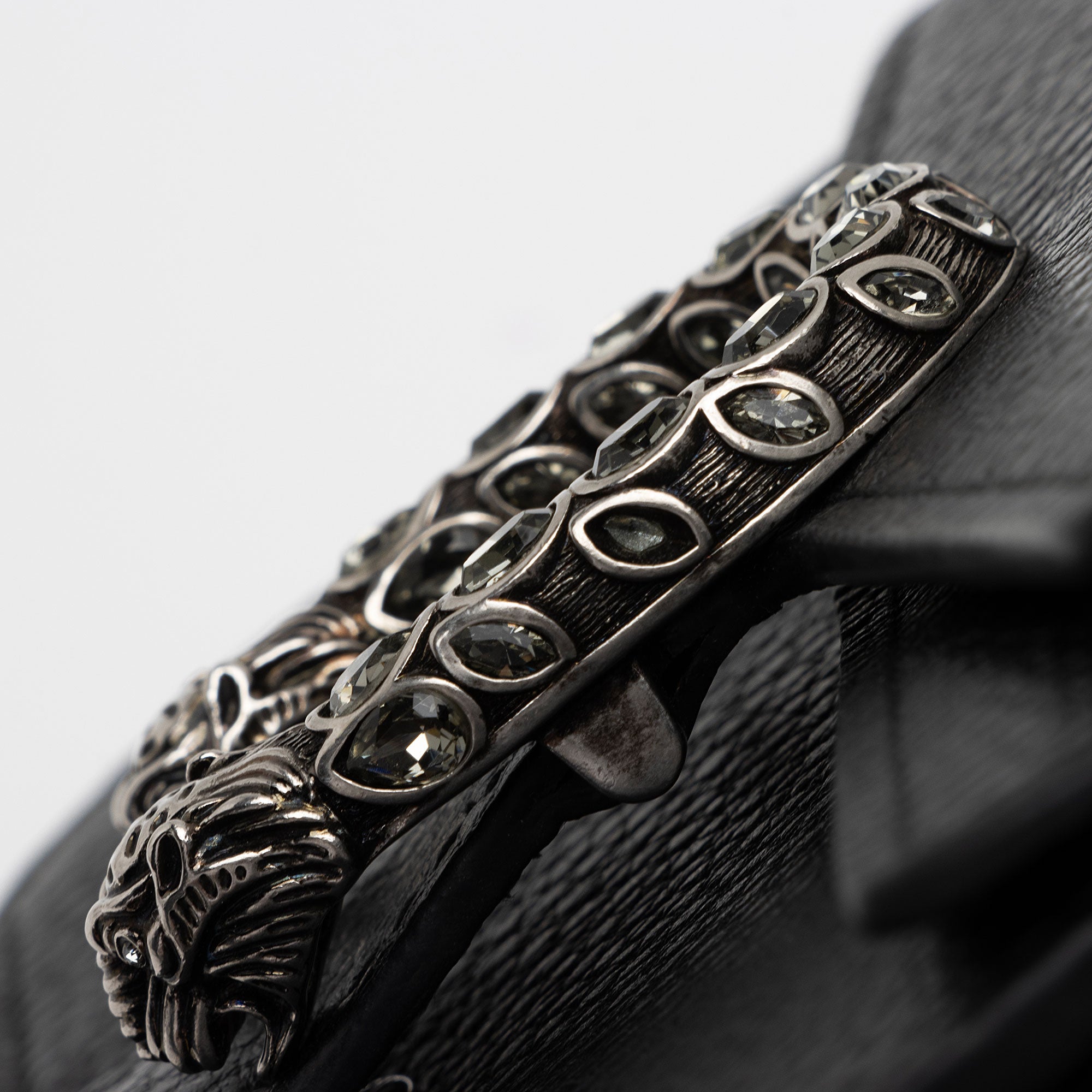 Gucci Leather Dionysus Super Mini Bag (SHF-vEOAxI)