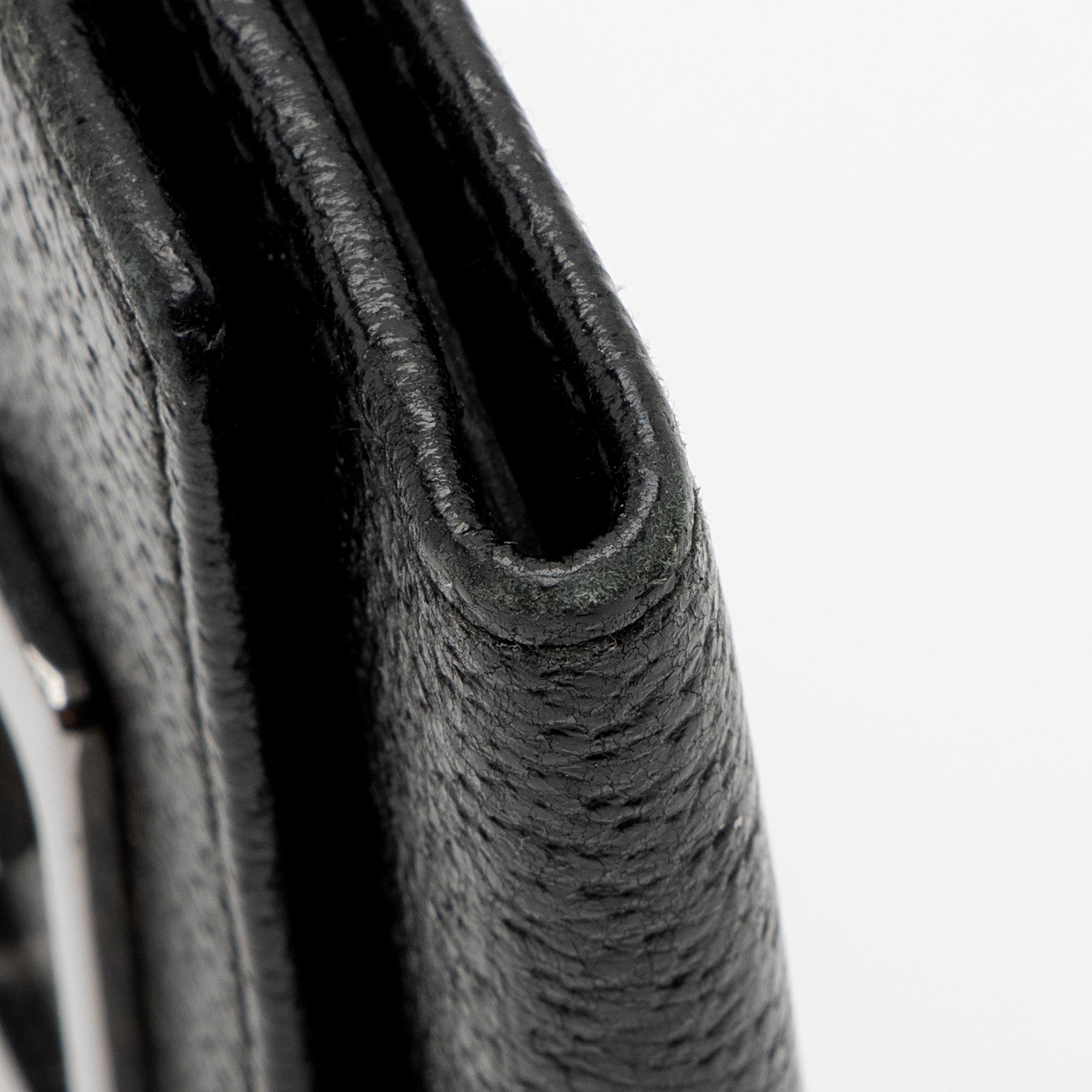 Gucci Leather G Key Holder (SHF-UQD8kv)