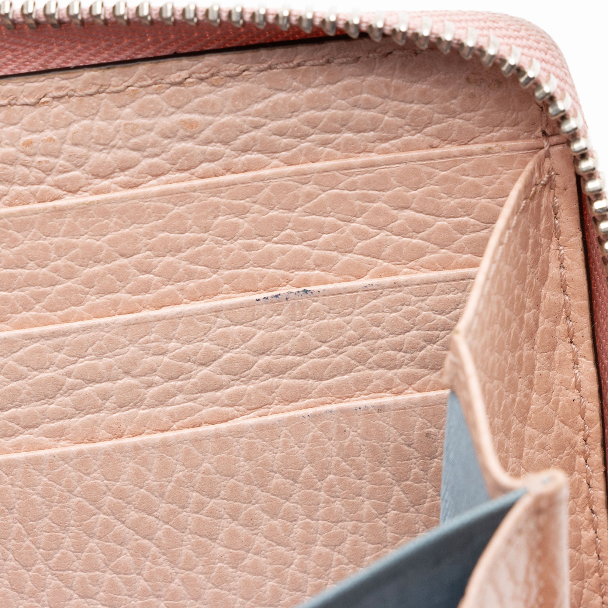 Gucci Leather GG Marmont Zip Around Wallet