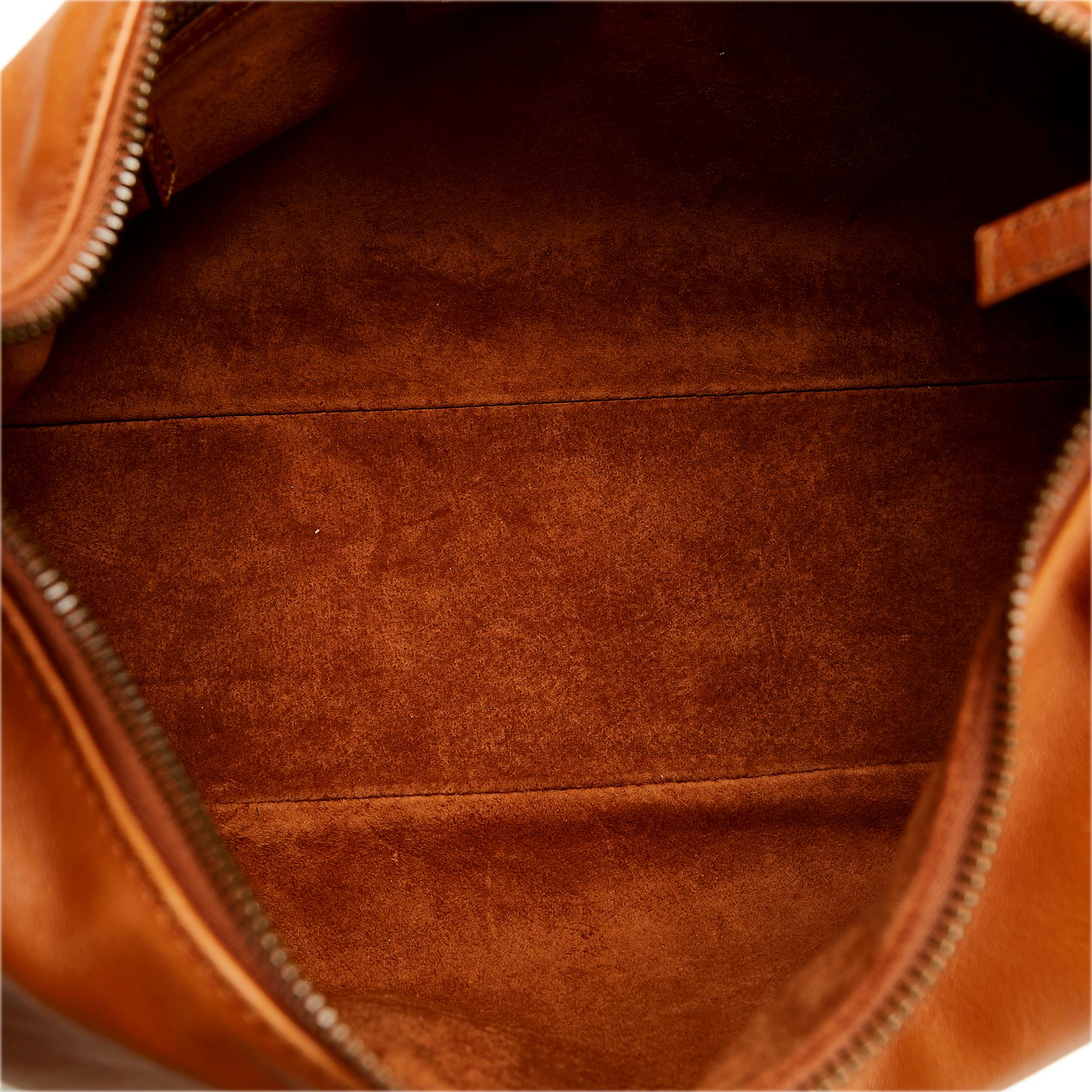 Gucci Leather Horsebit Hobo (SHG-OUFvKC)