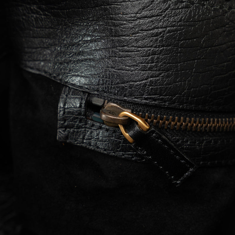 Gucci Leather Horsebit Hobo (SHG-RQo3jb)