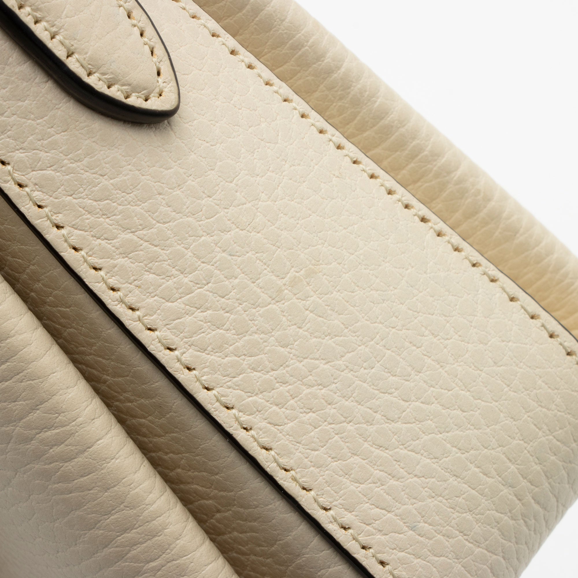 Gucci Leather Interlocking G Small Crossbody (SHF-whyp8a)