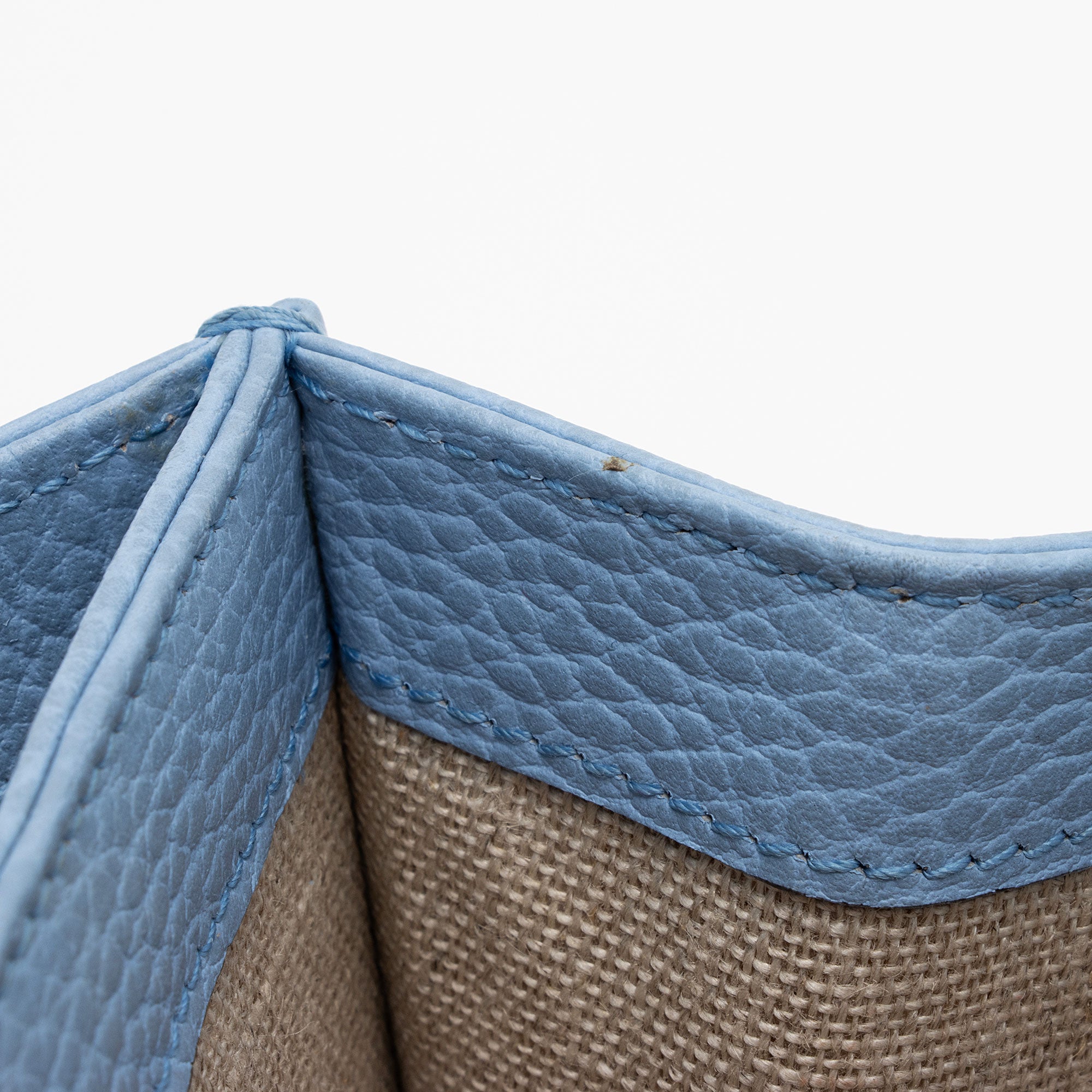 Gucci Leather Interlocking G Small Shoulder Bag (SHF-PdpWhK)