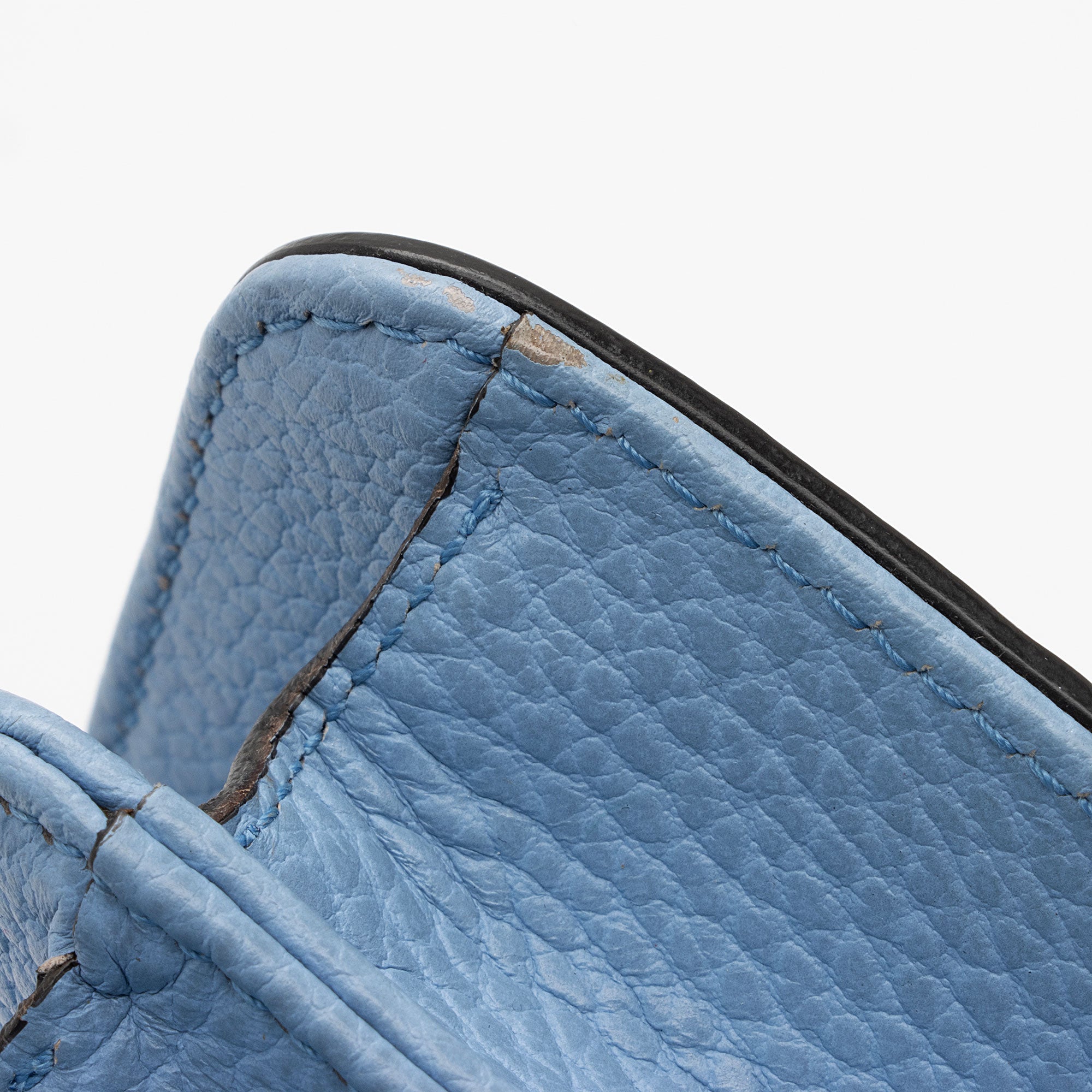 Gucci Leather Interlocking G Small Shoulder Bag (SHF-PdpWhK)