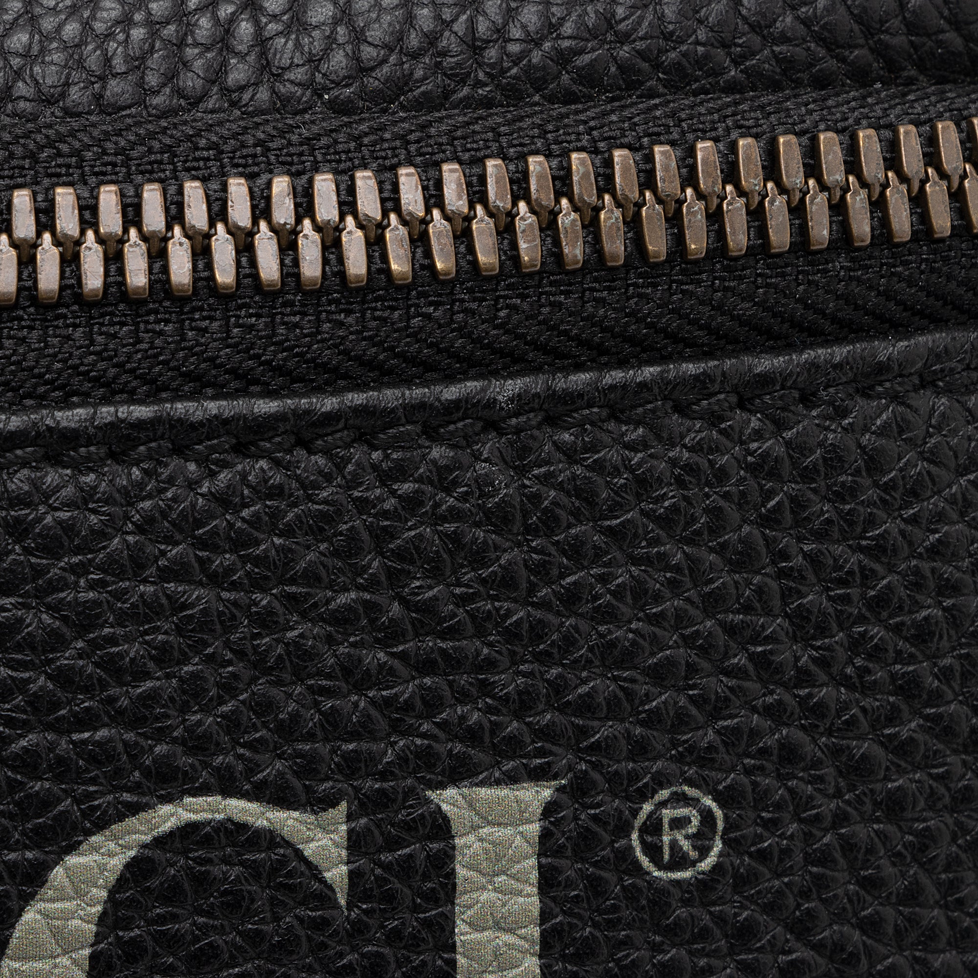 Gucci Leather Logo Belt Bag (SHF-9zS2VO)