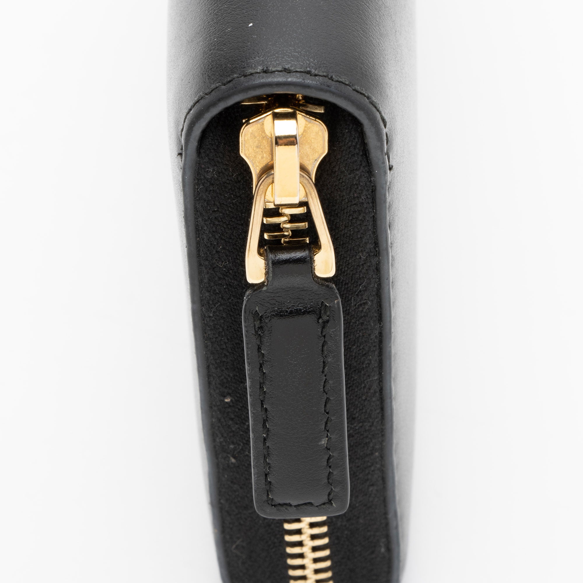 Gucci Leather Logo Print Zip Around Wallet